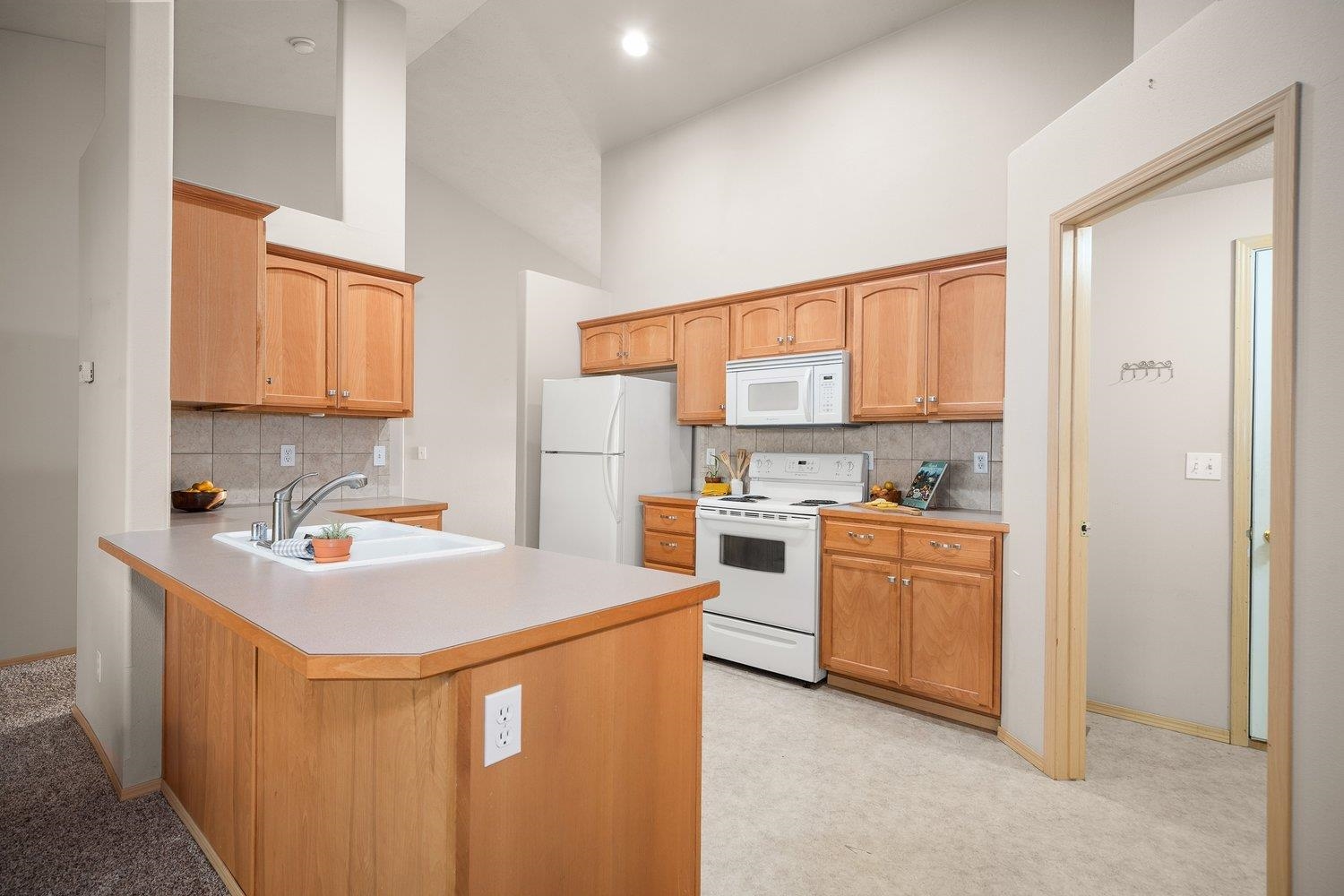 1712 N Drummond St - Photo 7