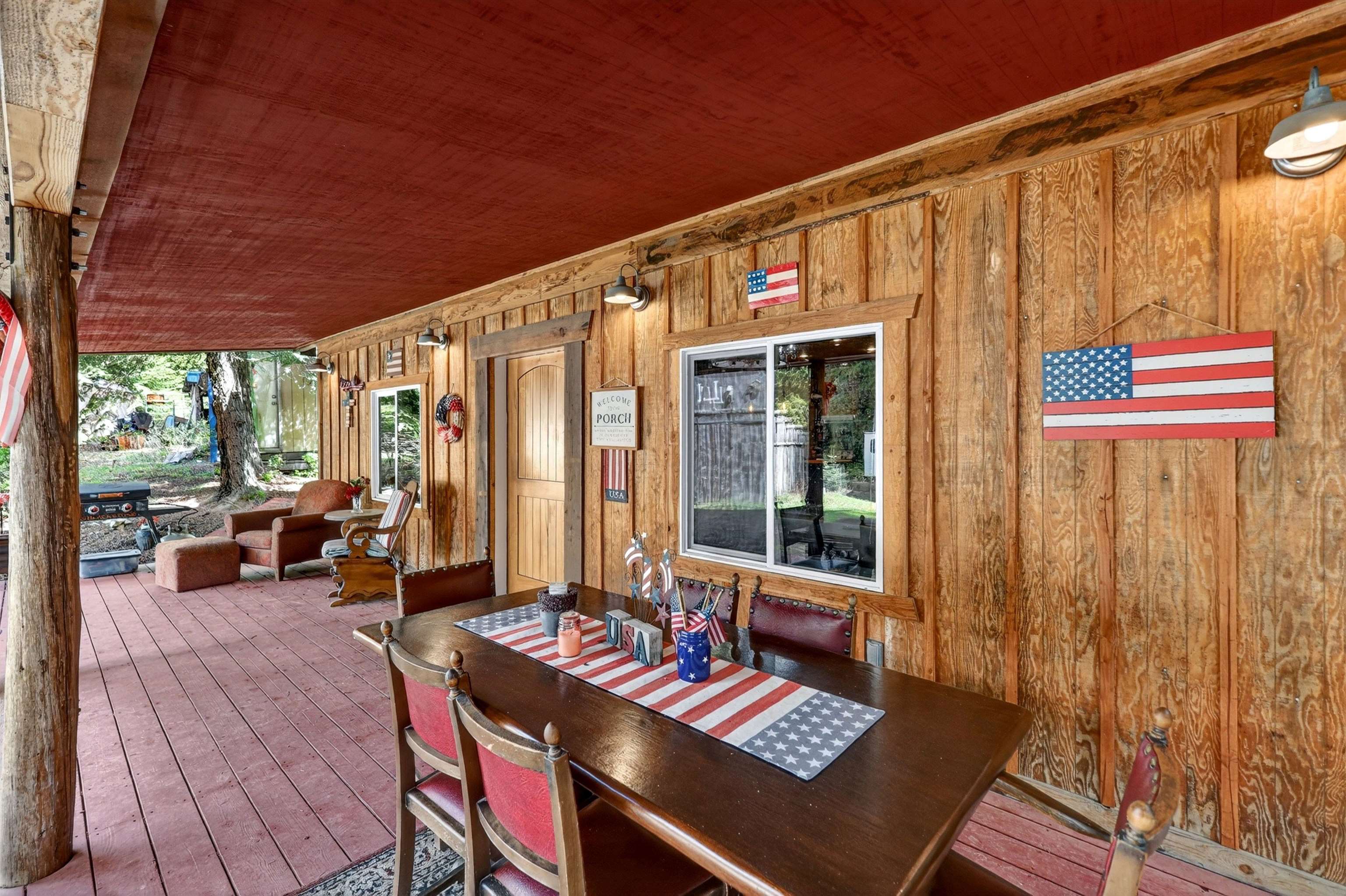 1082 Balcom Rd - Photo 2