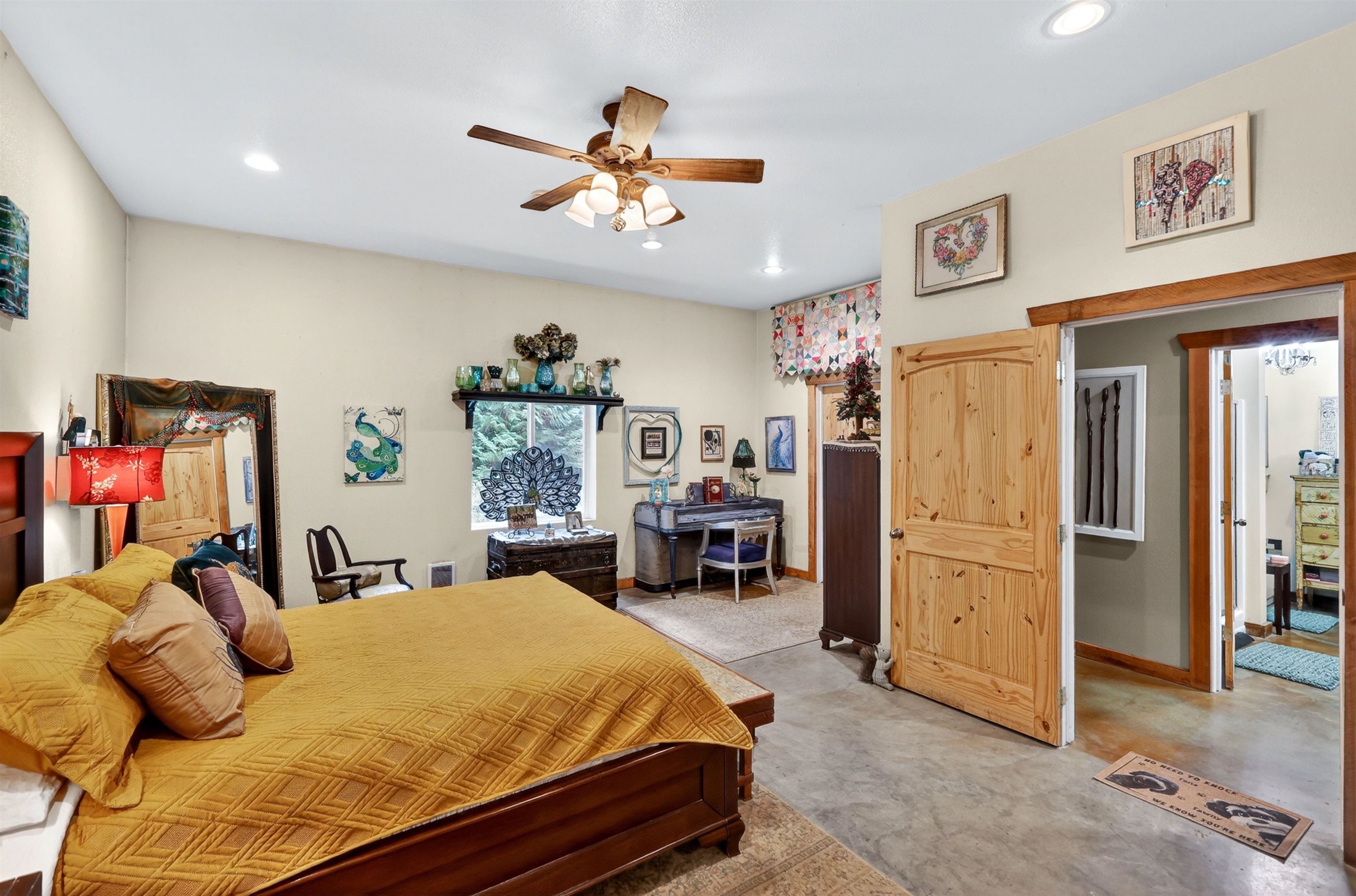 1082 Balcom Rd - Photo 18
