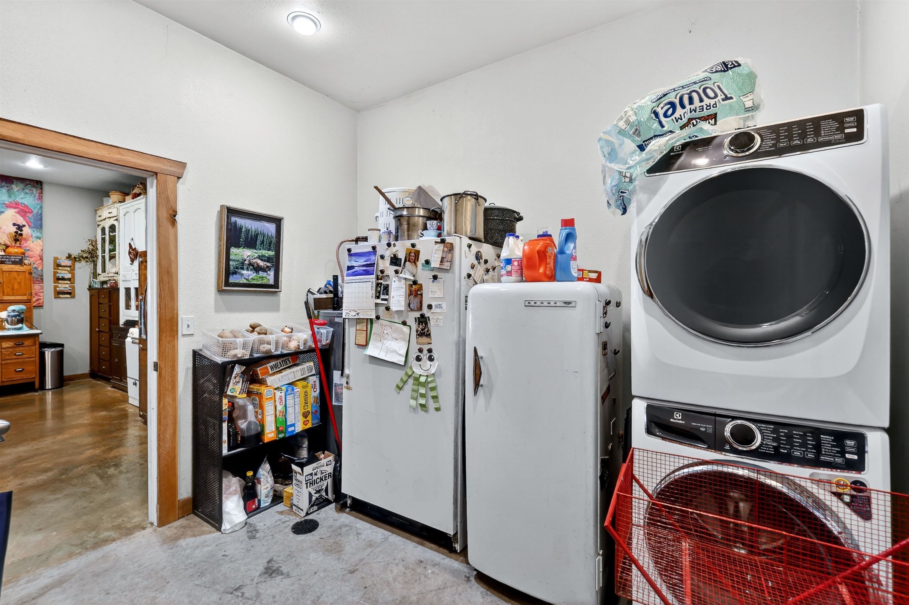 1082 Balcom Rd - Photo 21