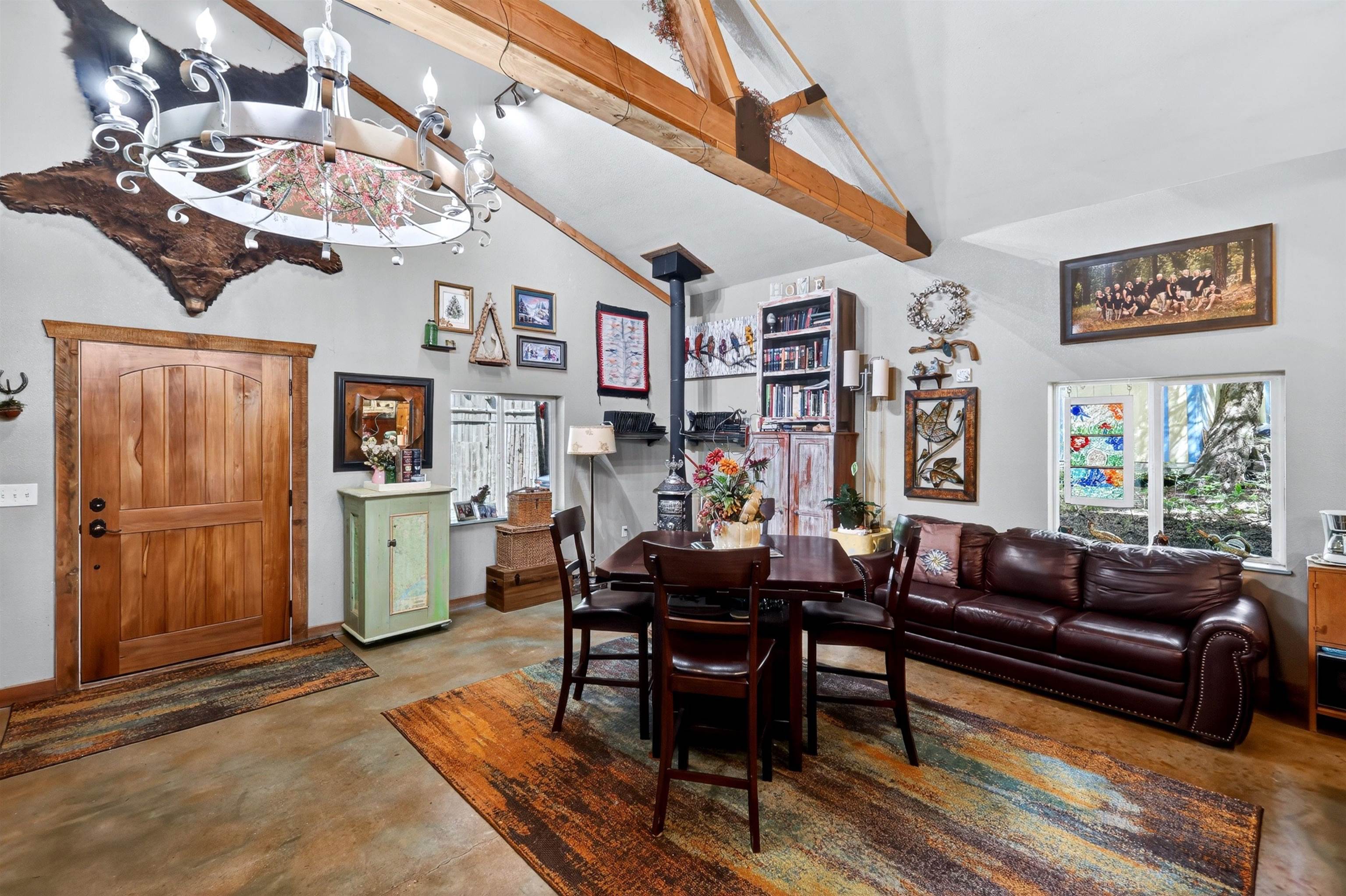 1082 Balcom Rd - Photo 8