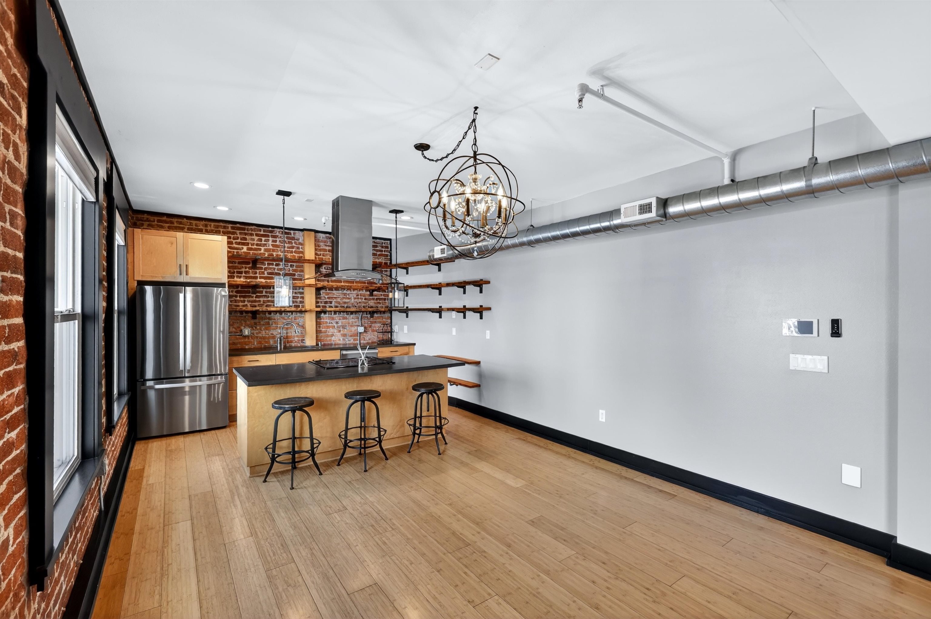 401 W 1st Ave - Photo 12