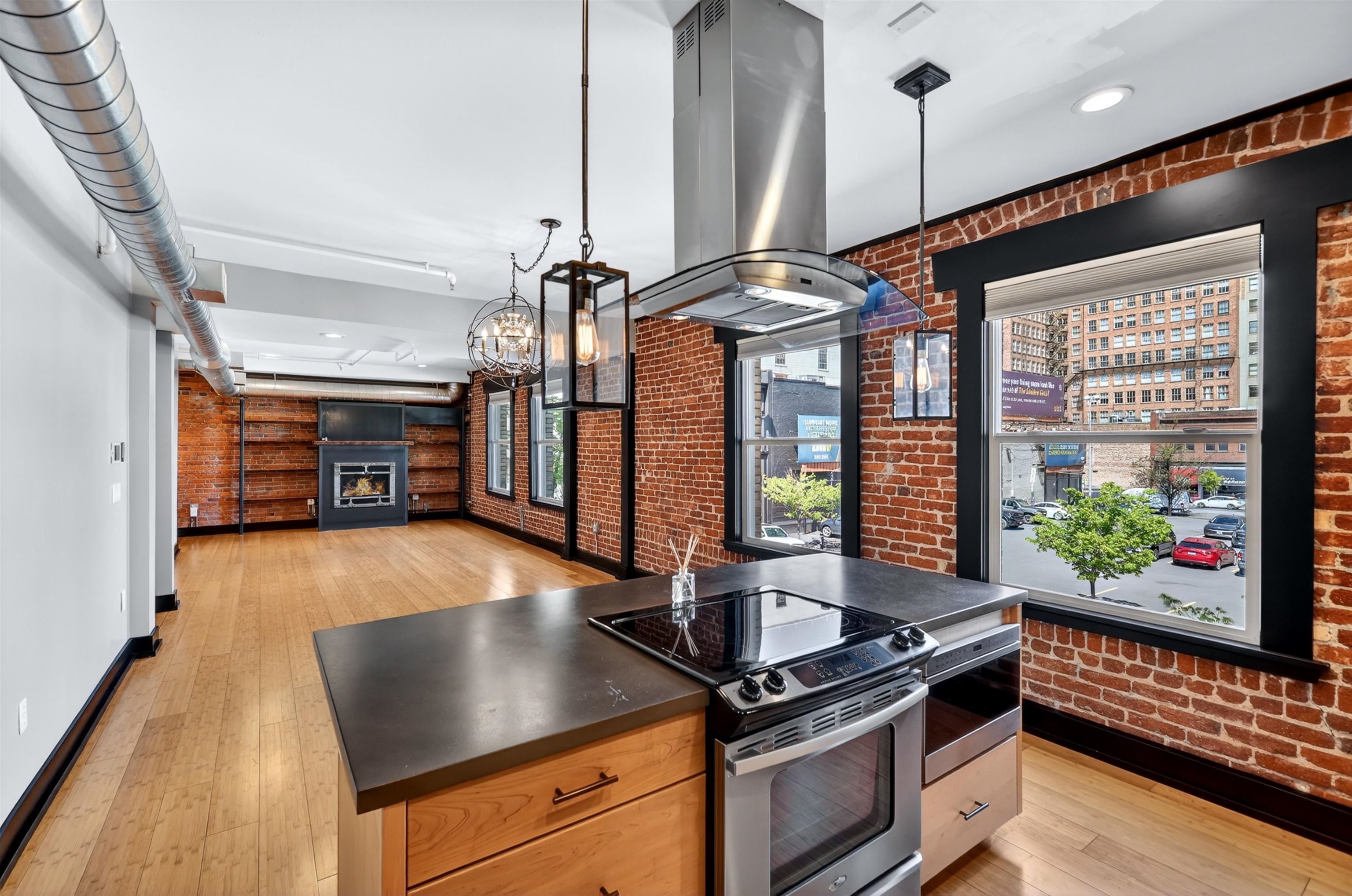 401 W 1st Ave - Photo 15