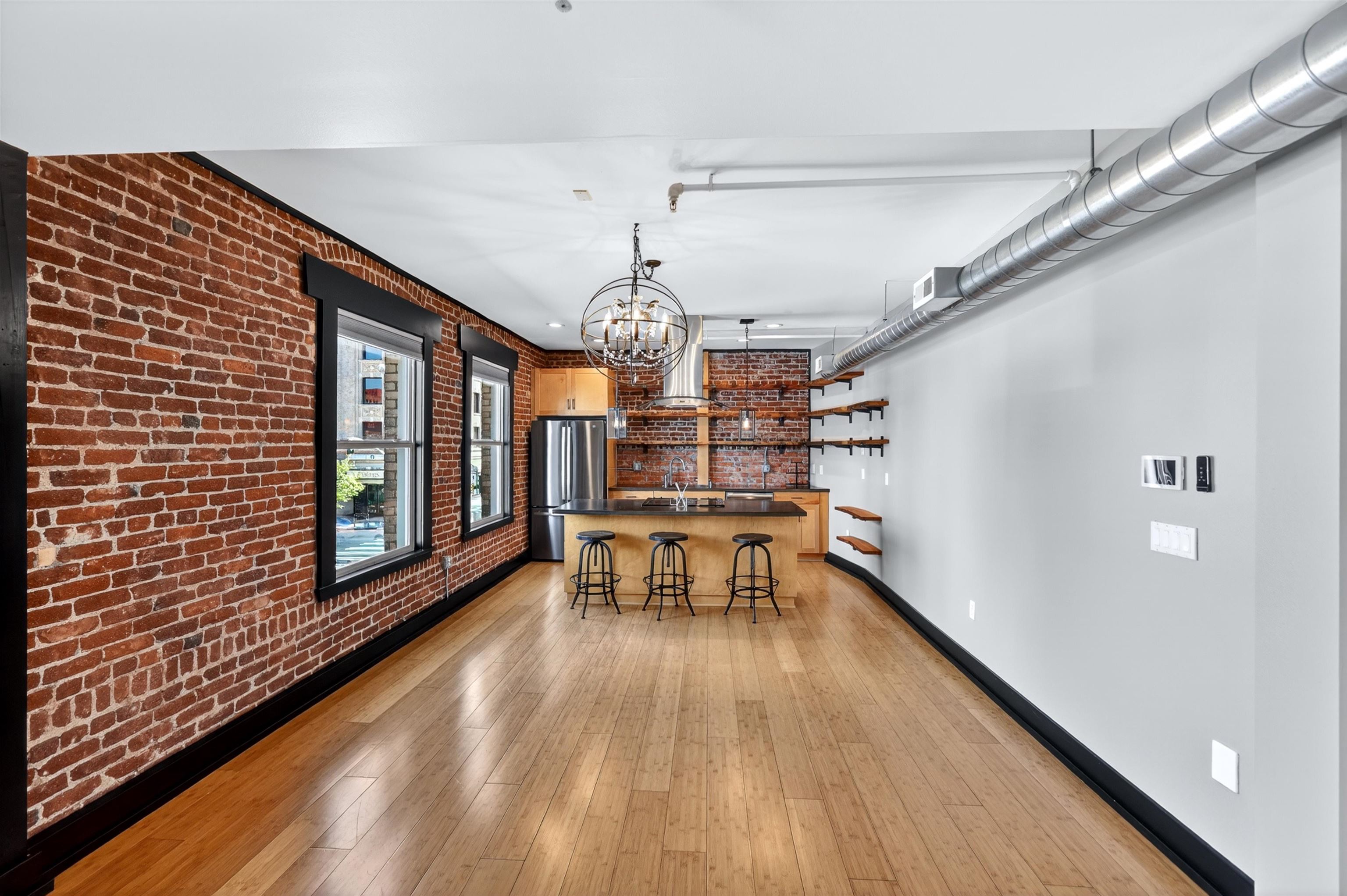 401 W 1st Ave - Photo 16