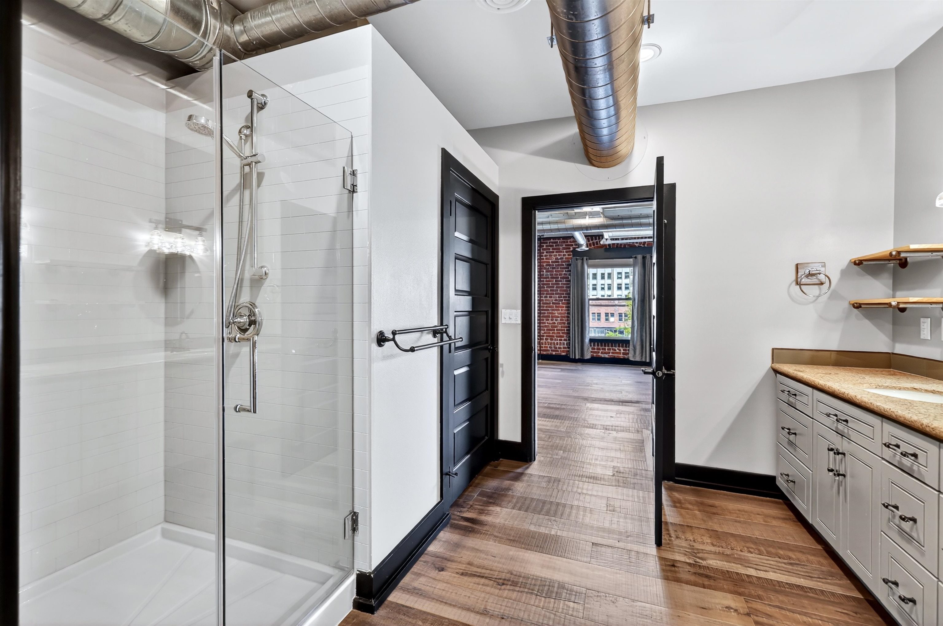 401 W 1st Ave - Photo 25