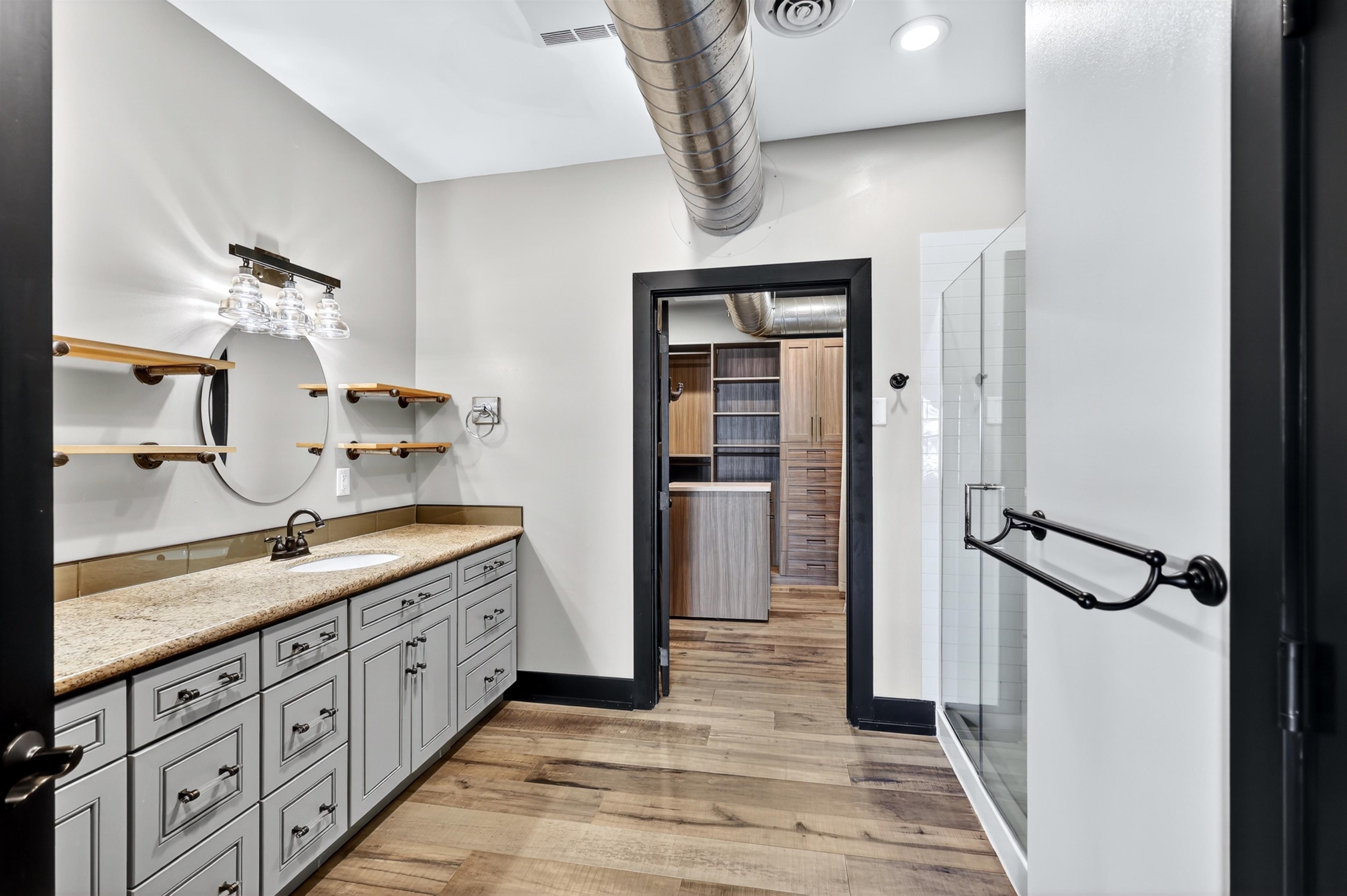 401 W 1st Ave - Photo 26
