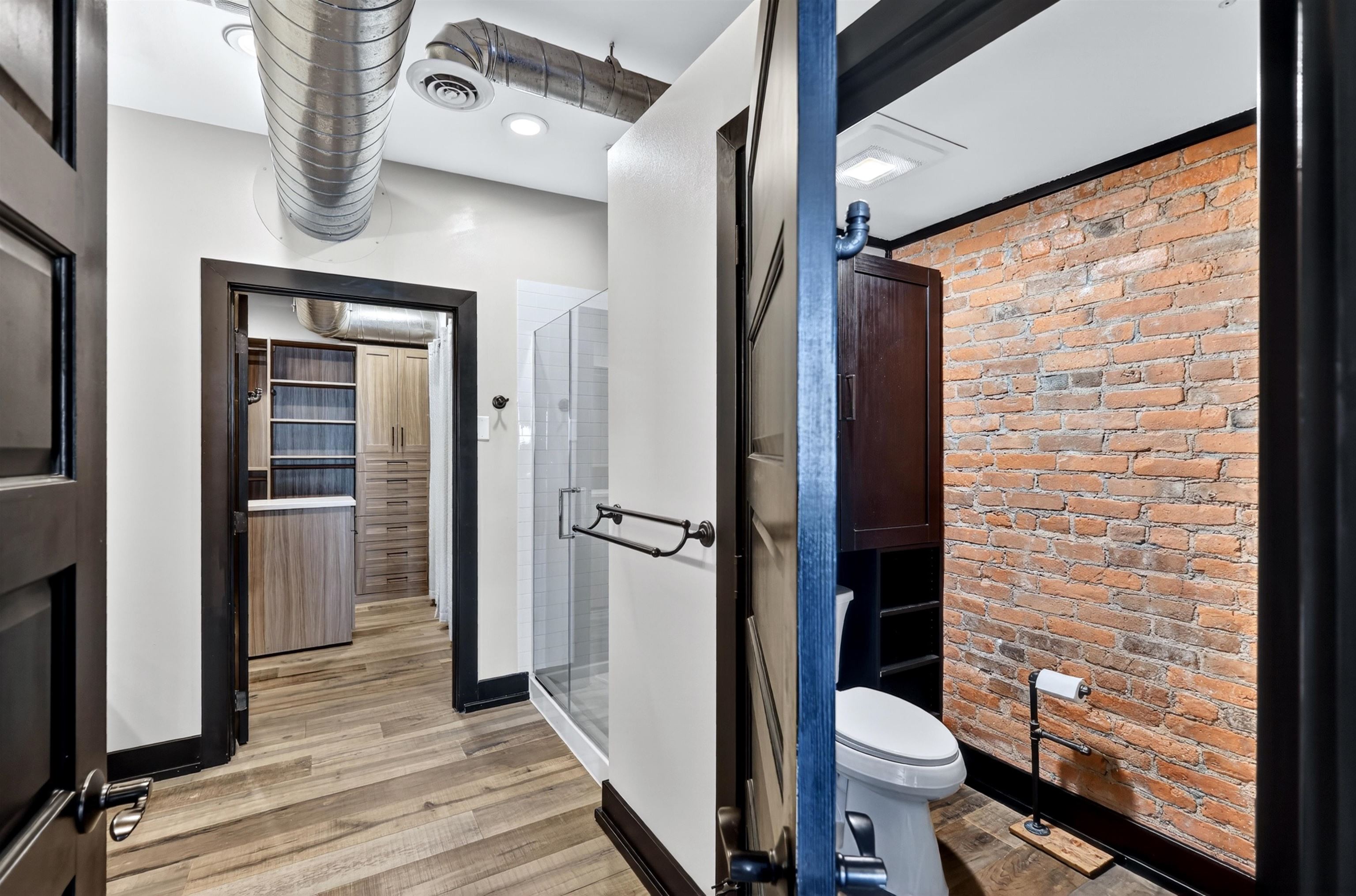 401 W 1st Ave - Photo 27