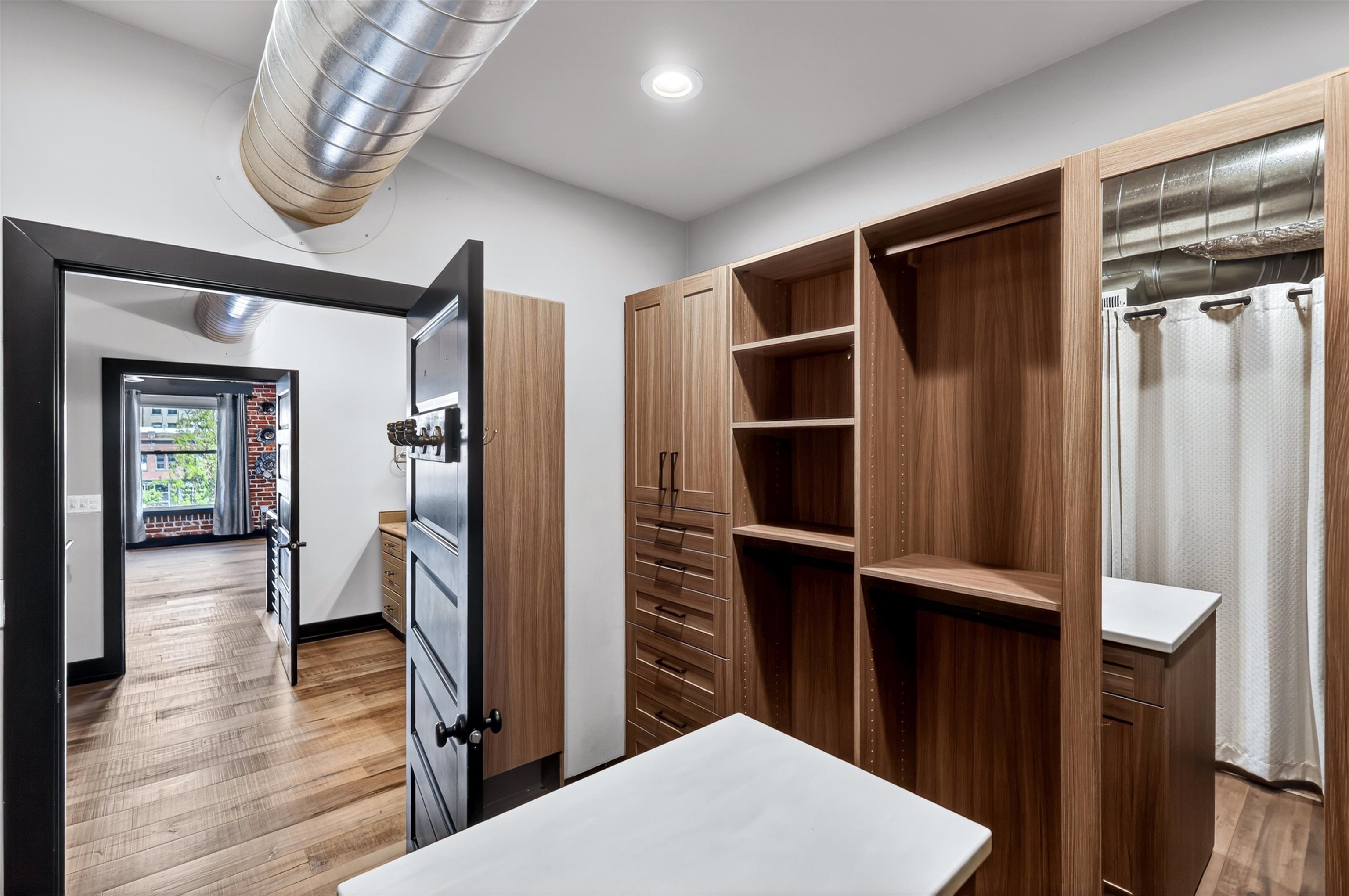 401 W 1st Ave - Photo 31