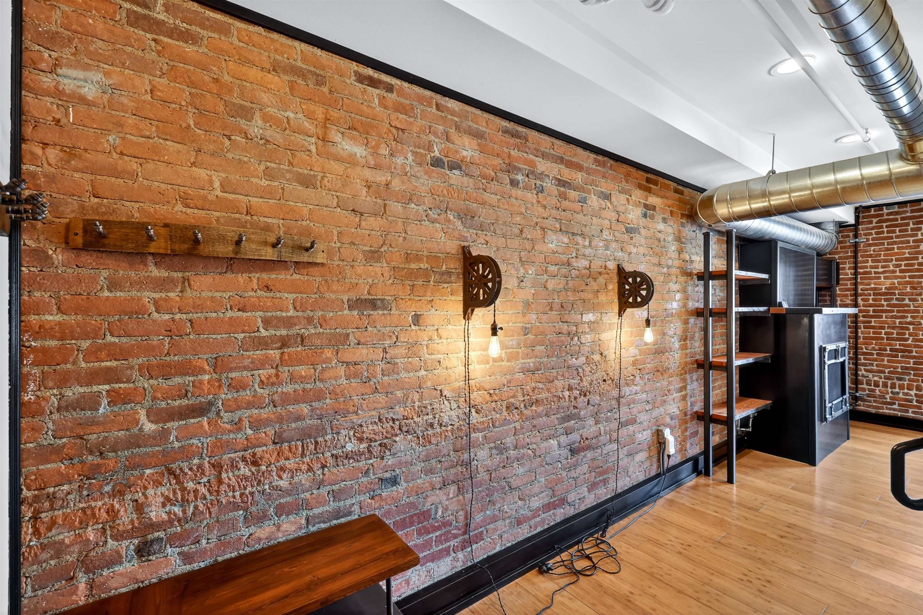 401 W 1st Ave - Photo 6