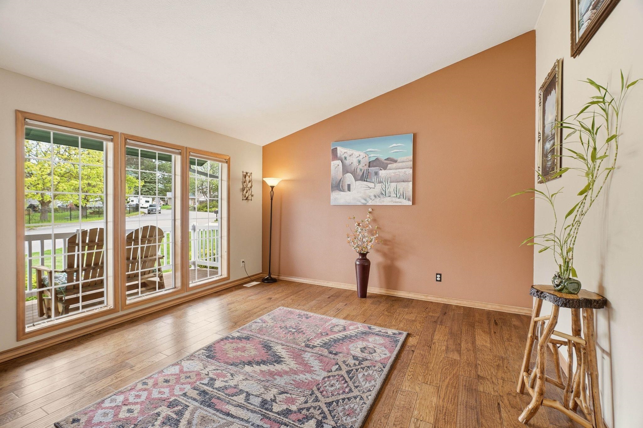 23204 E Main Ave - Photo 3