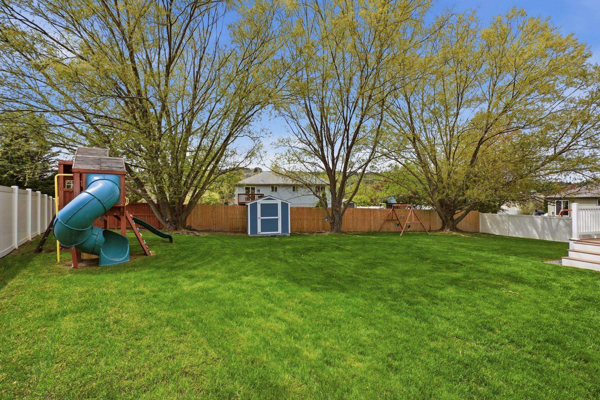 23204 E Main Ave - Photo 33