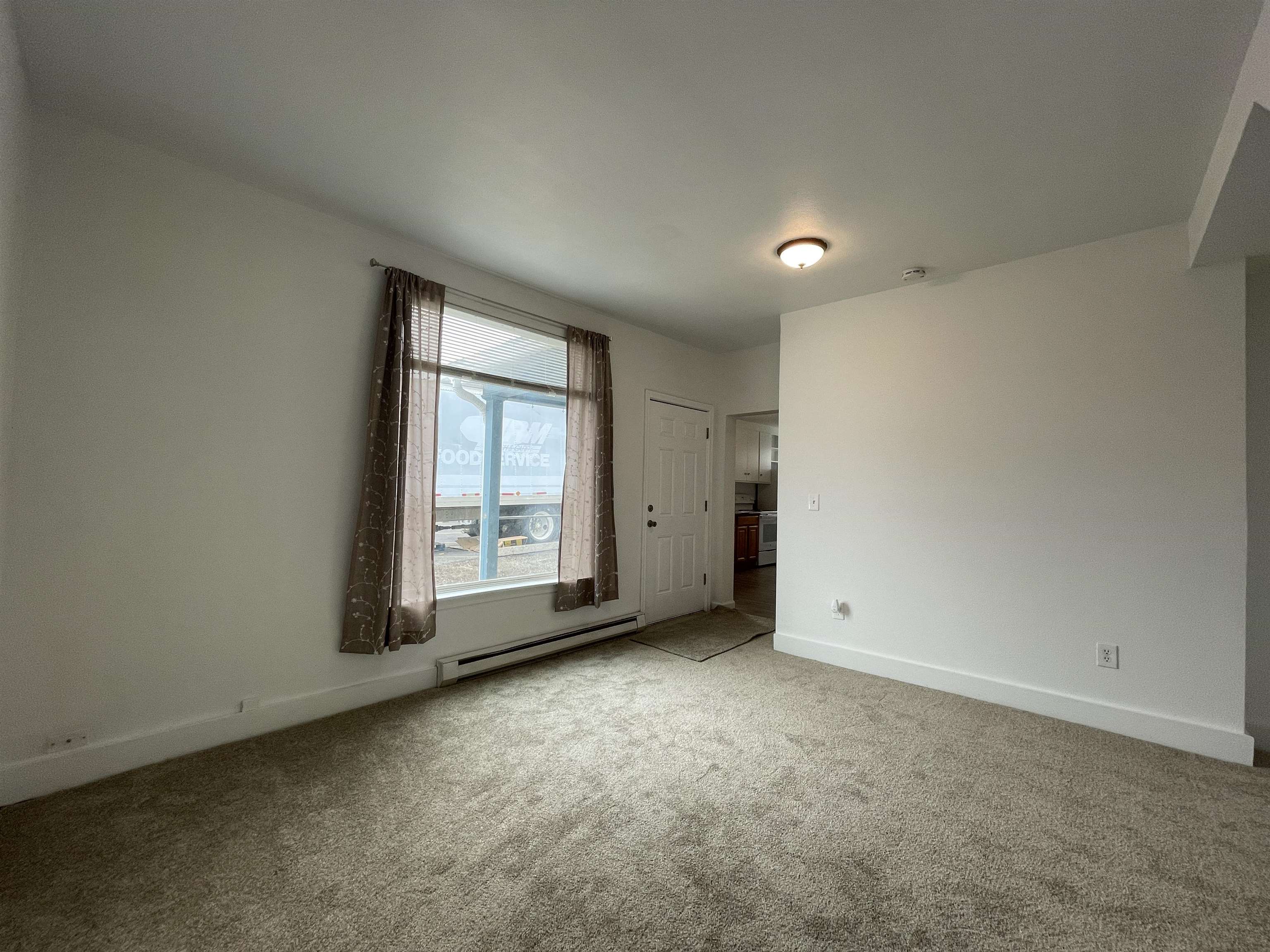 3018 E Olympic Ave - Photo 4