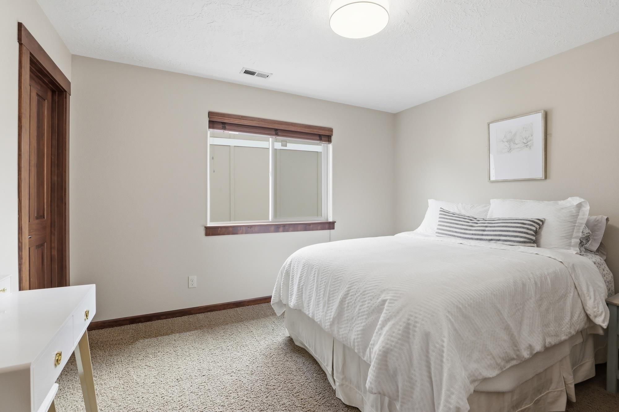 24920 E Bergamot Ct - Photo 22