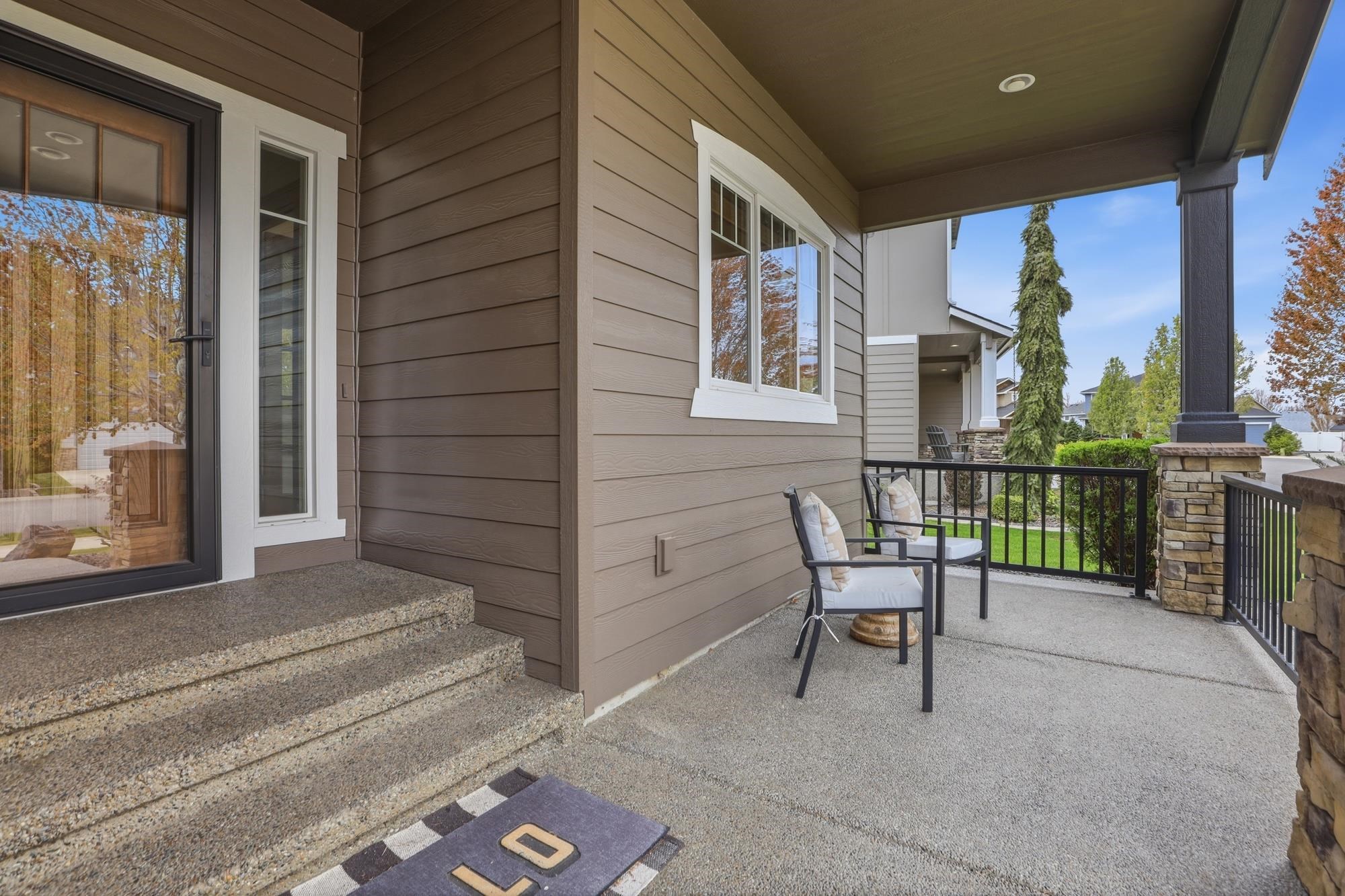 24920 E Bergamot Ct - Photo 4