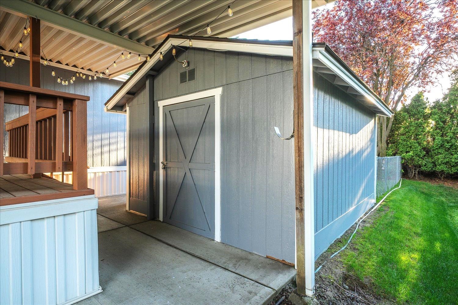 304 S Conklin Rd - Photo 26