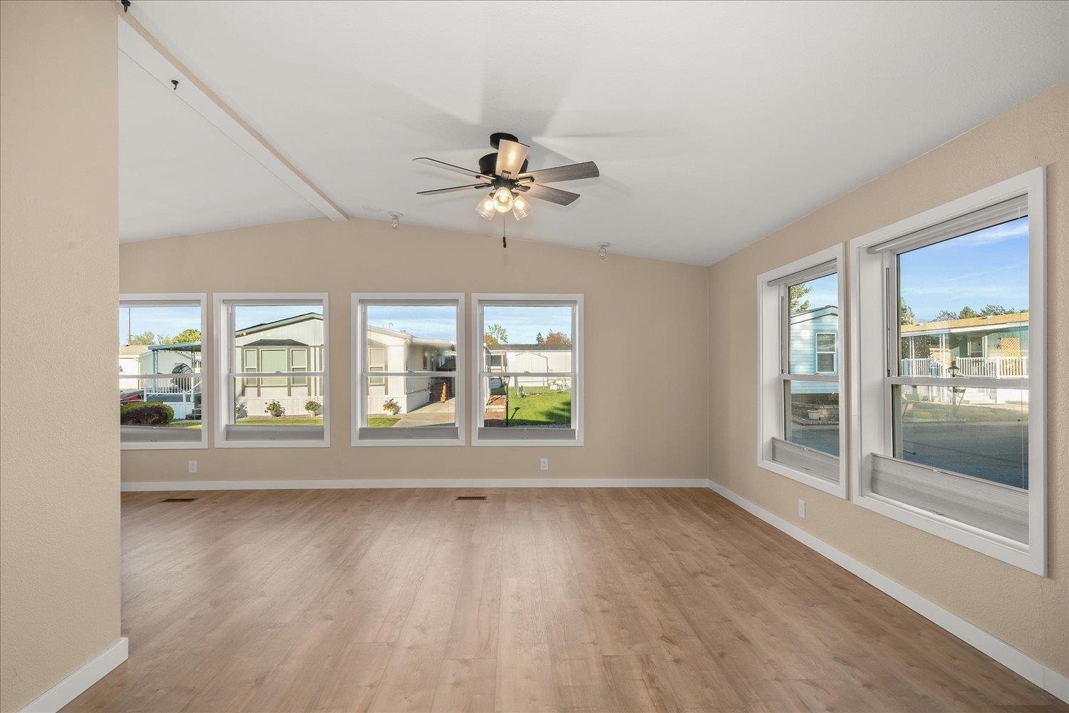 304 S Conklin Rd - Photo 9