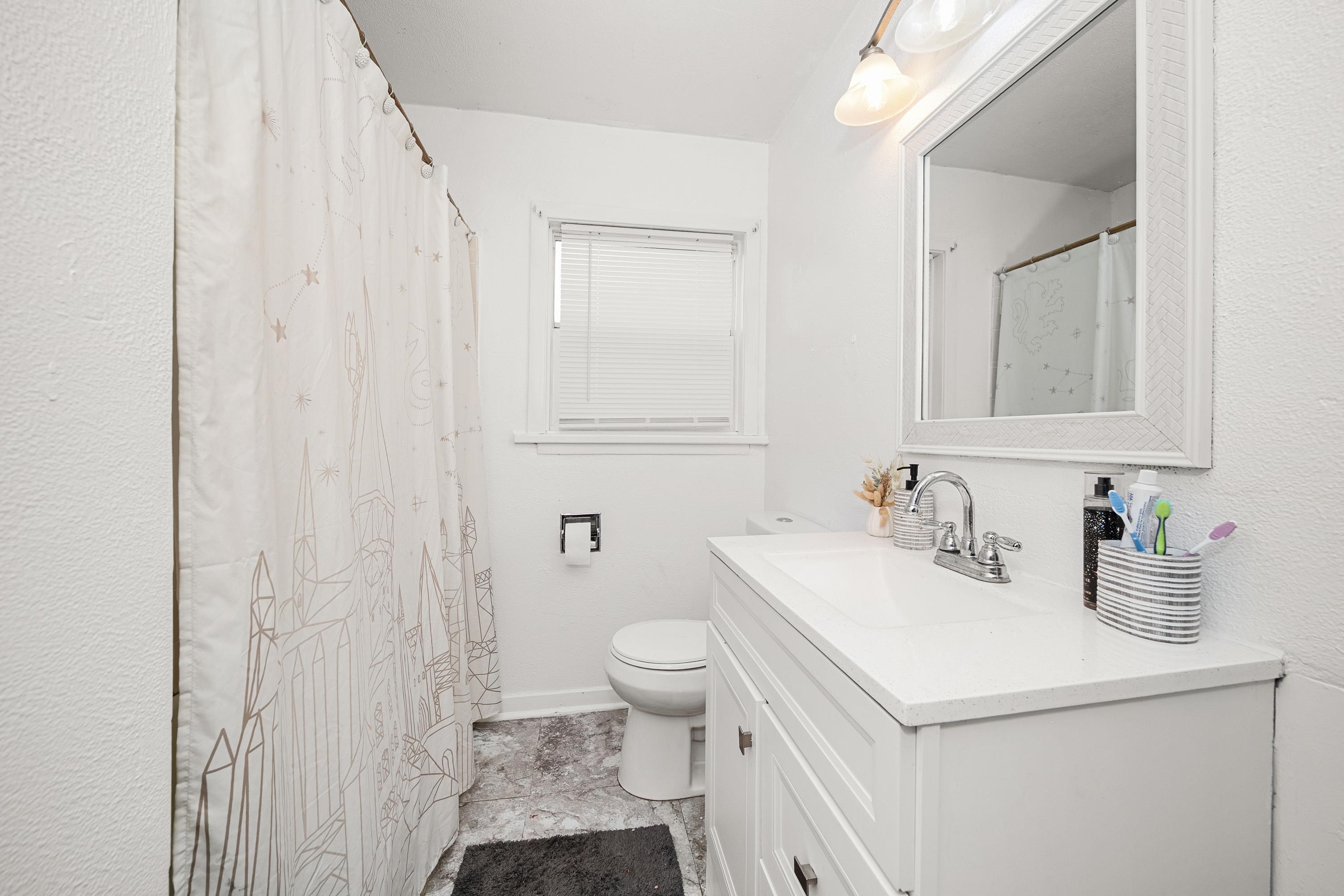 1127 W Kiernan Ave - Photo 15