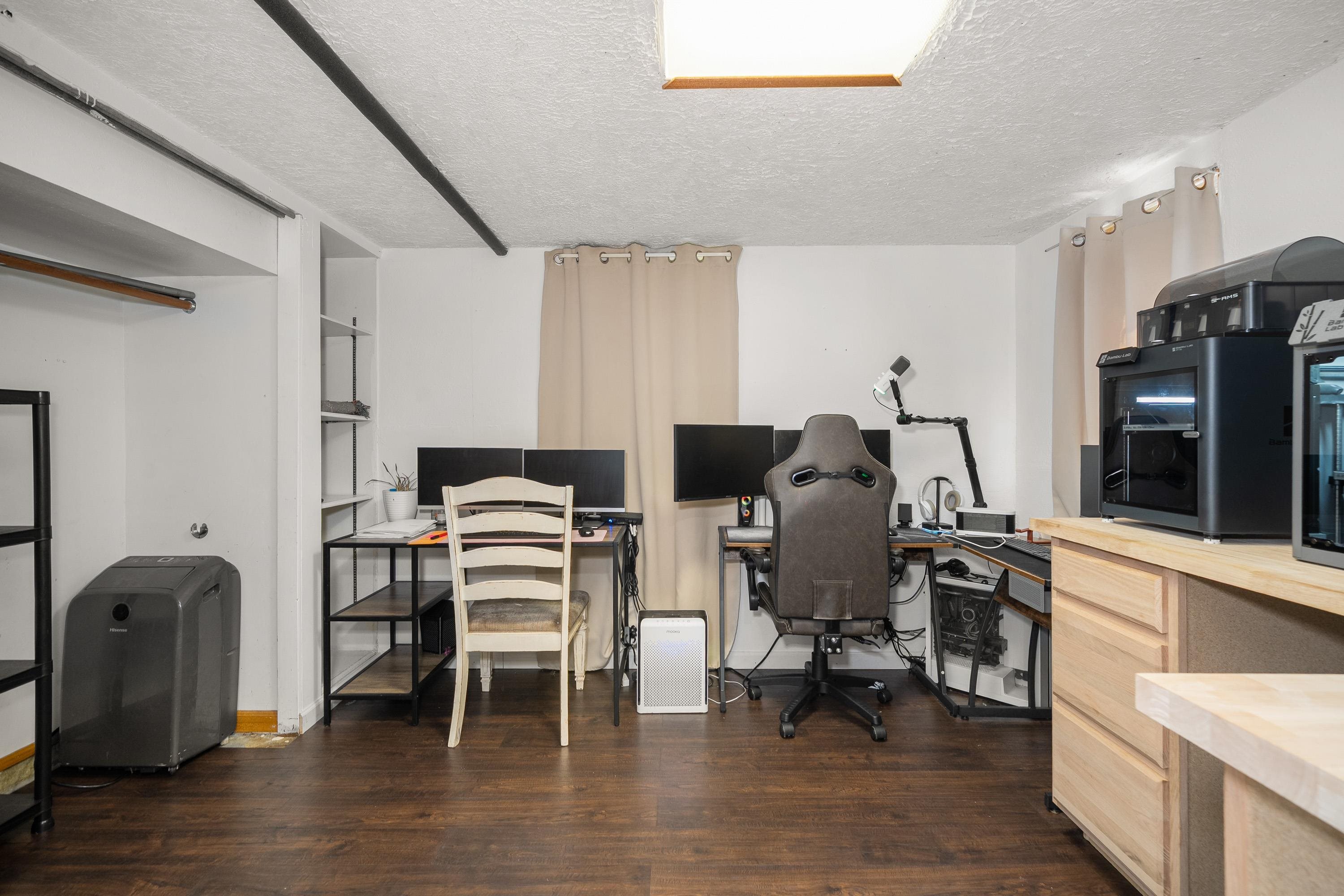 1127 W Kiernan Ave - Photo 18