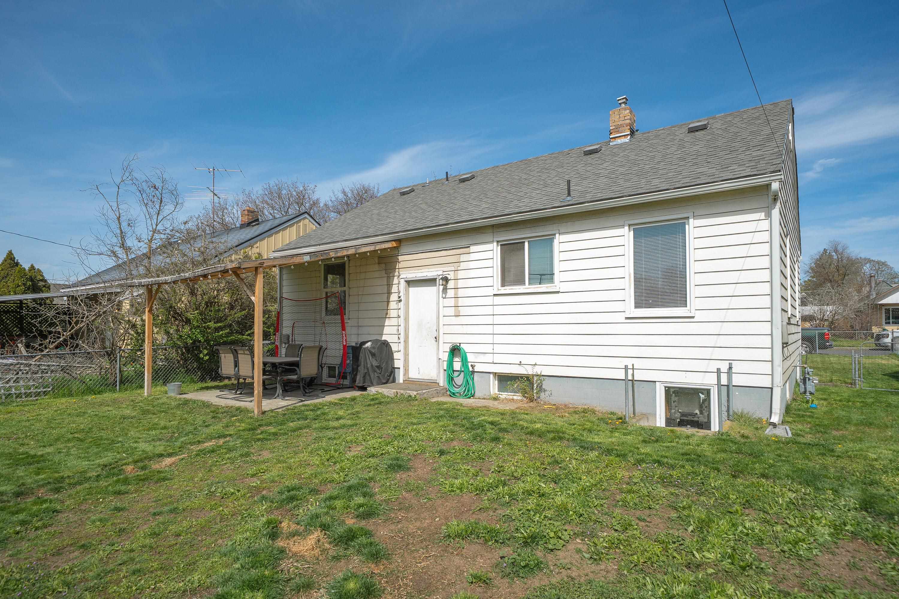 1127 W Kiernan Ave - Photo 25