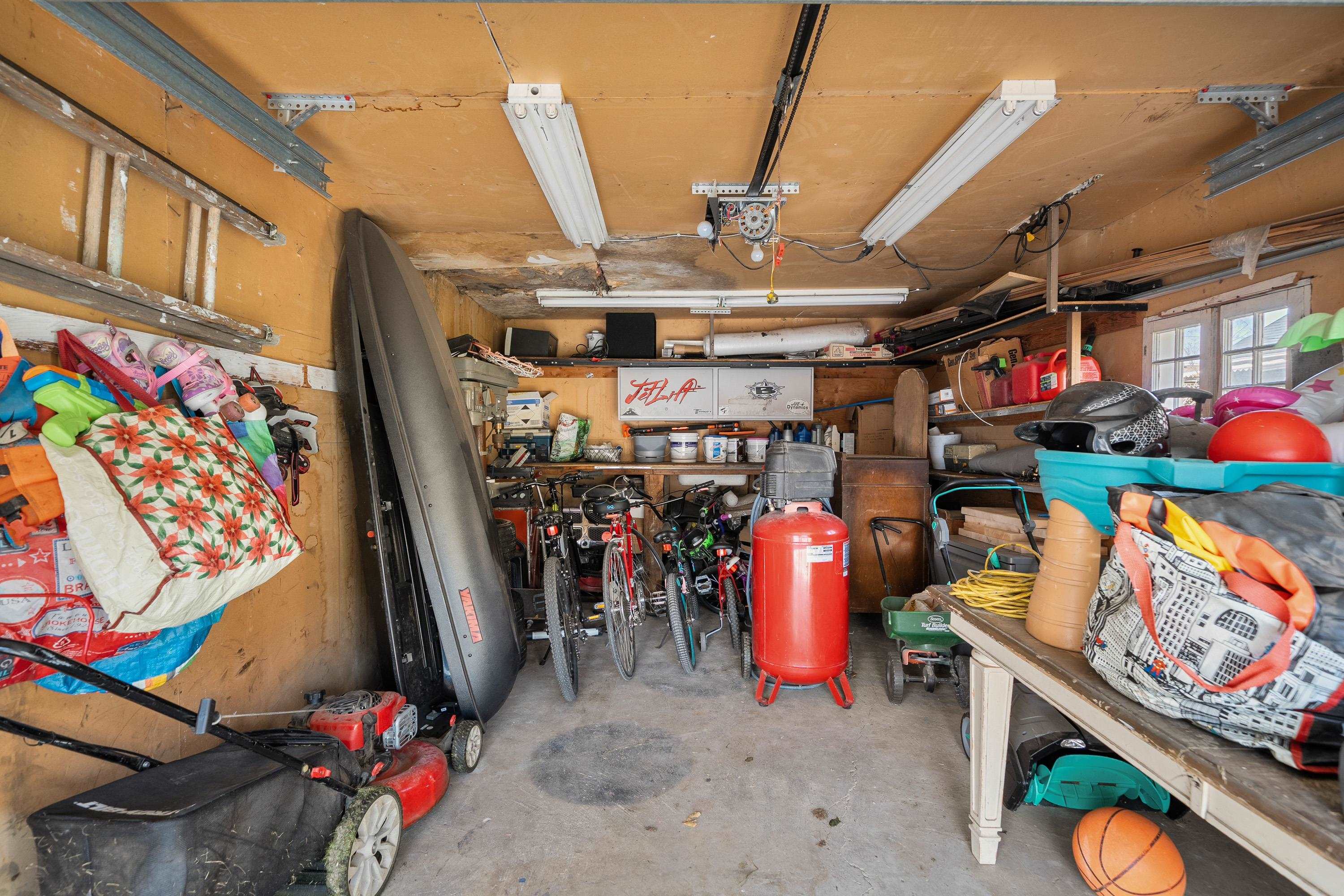 1127 W Kiernan Ave - Photo 27
