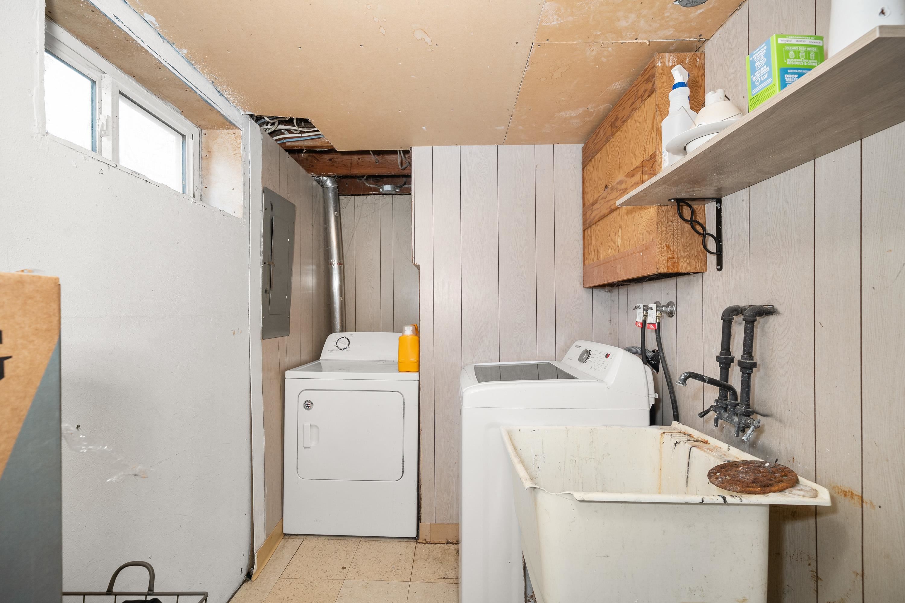 1127 W Kiernan Ave - Photo 29
