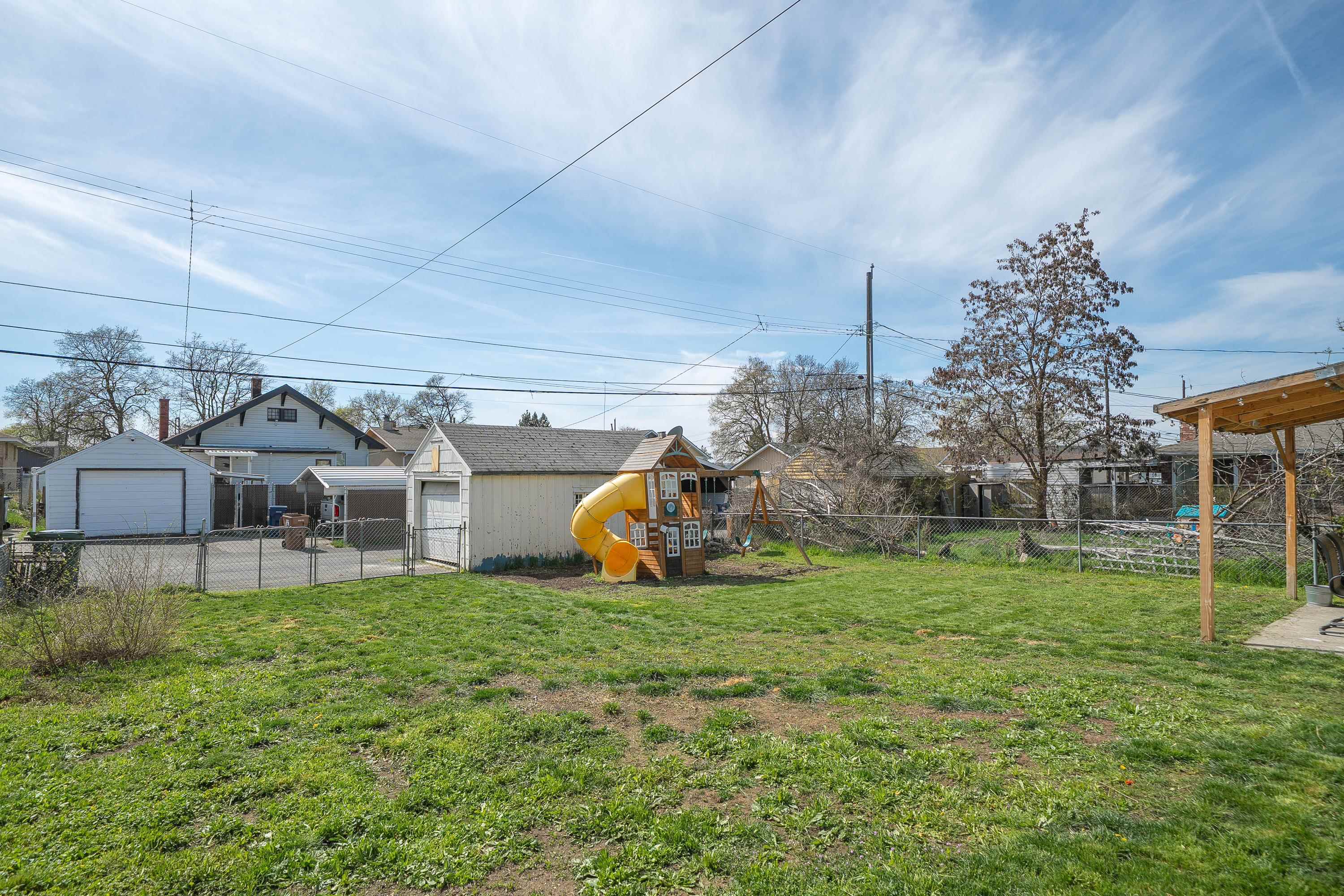 1127 W Kiernan Ave - Photo 30