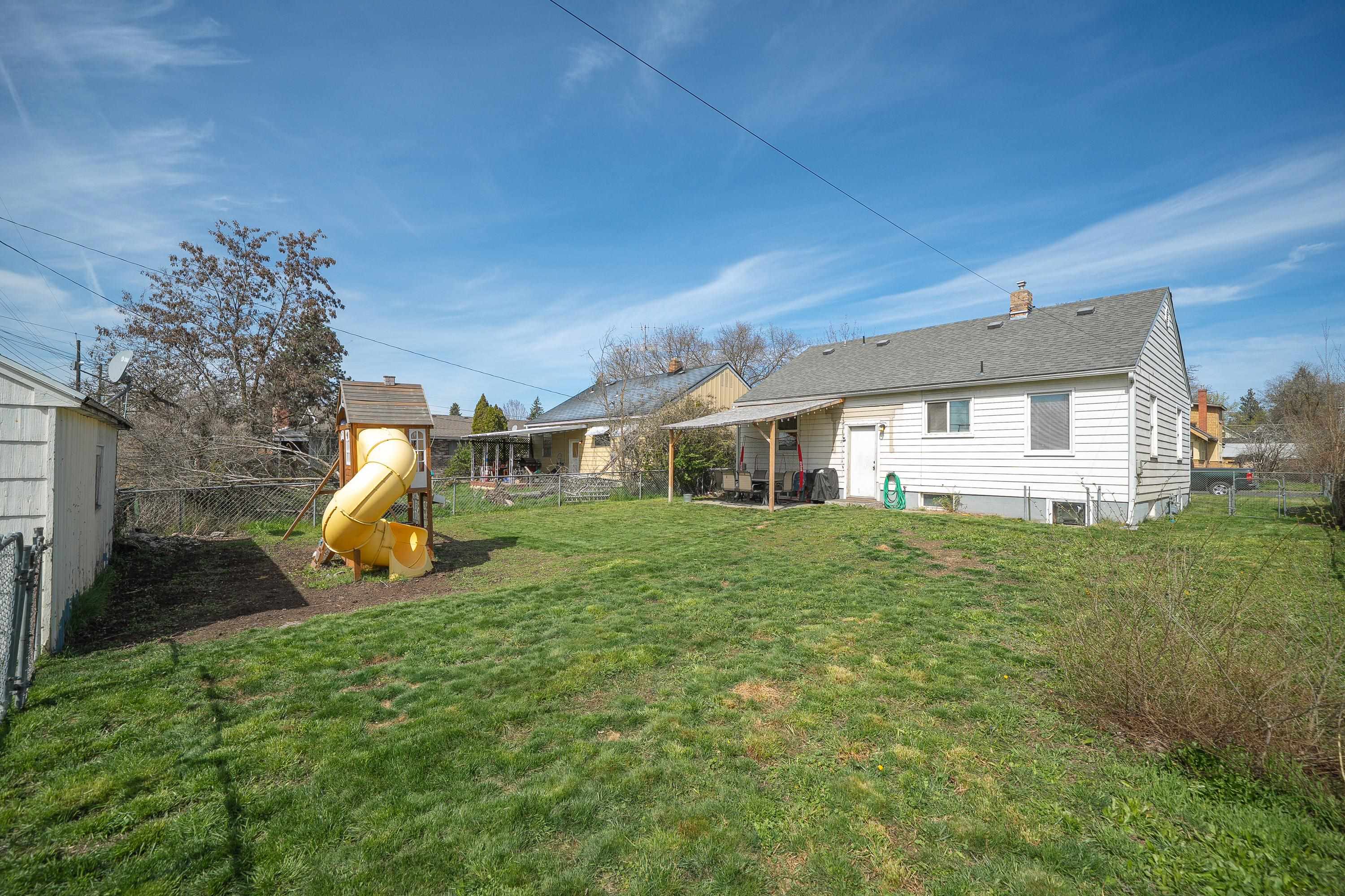 1127 W Kiernan Ave - Photo 31