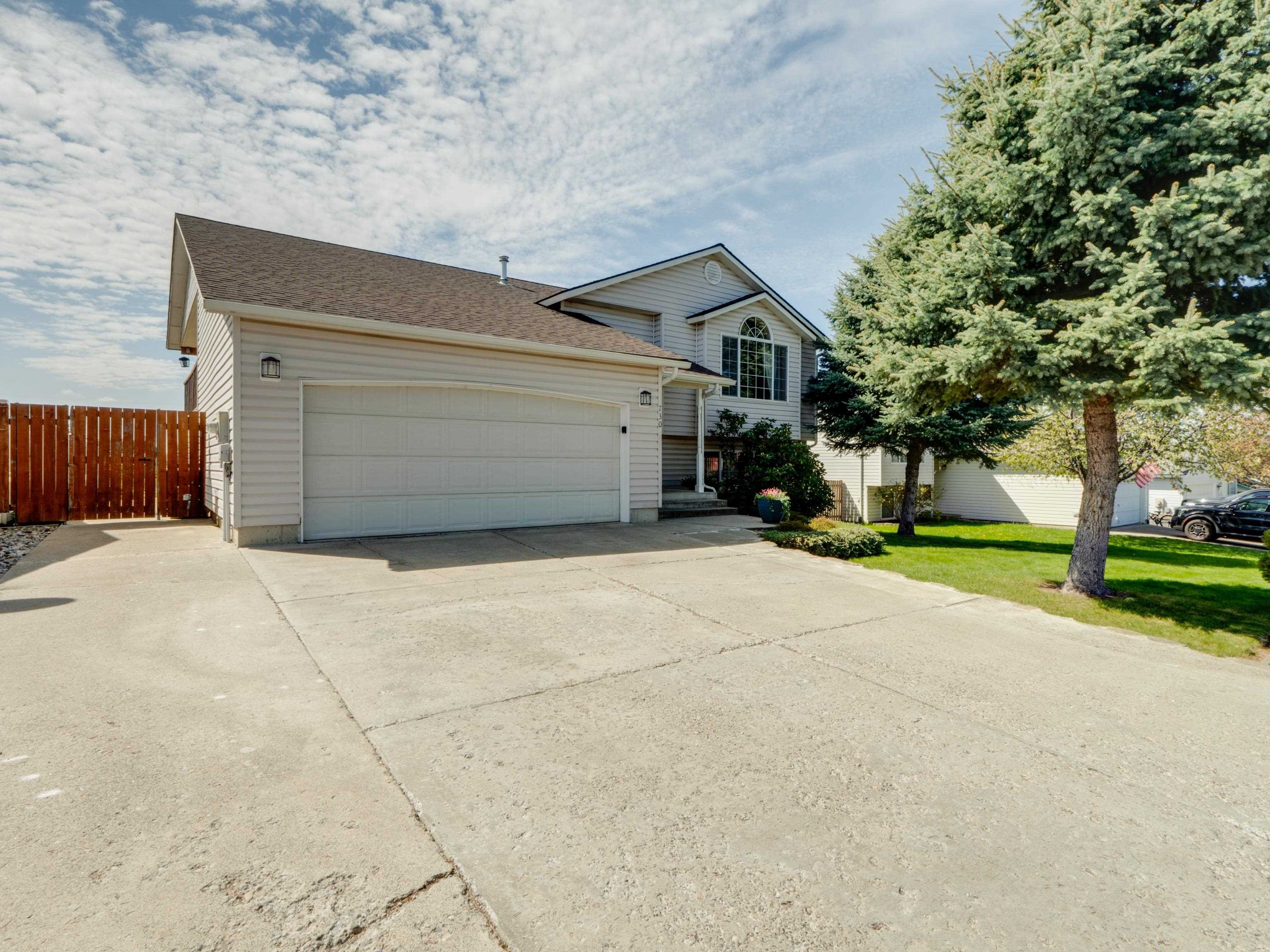 730 E Kathy Lee Ave - Photo 3