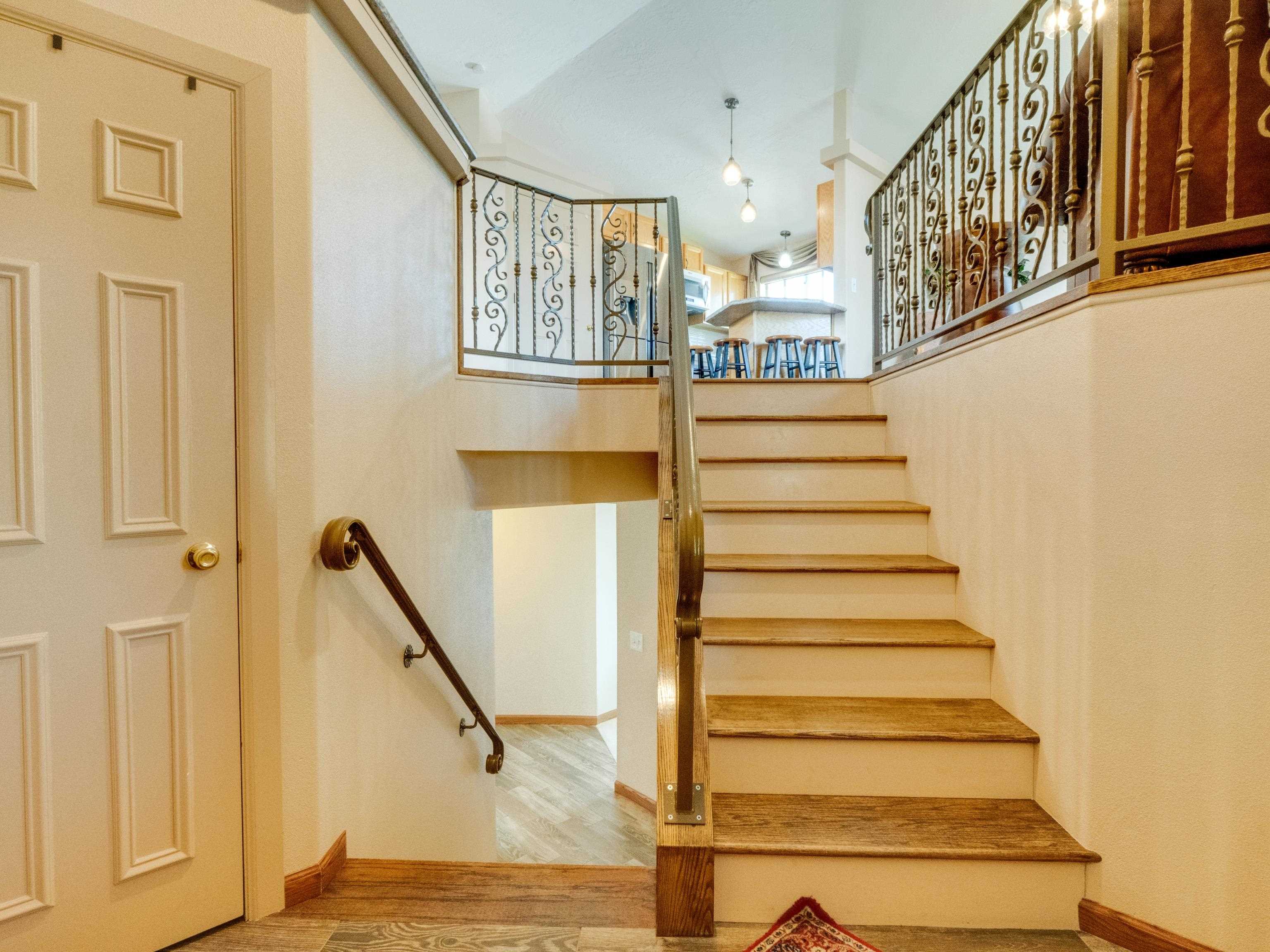 730 E Kathy Lee Ave - Photo 5