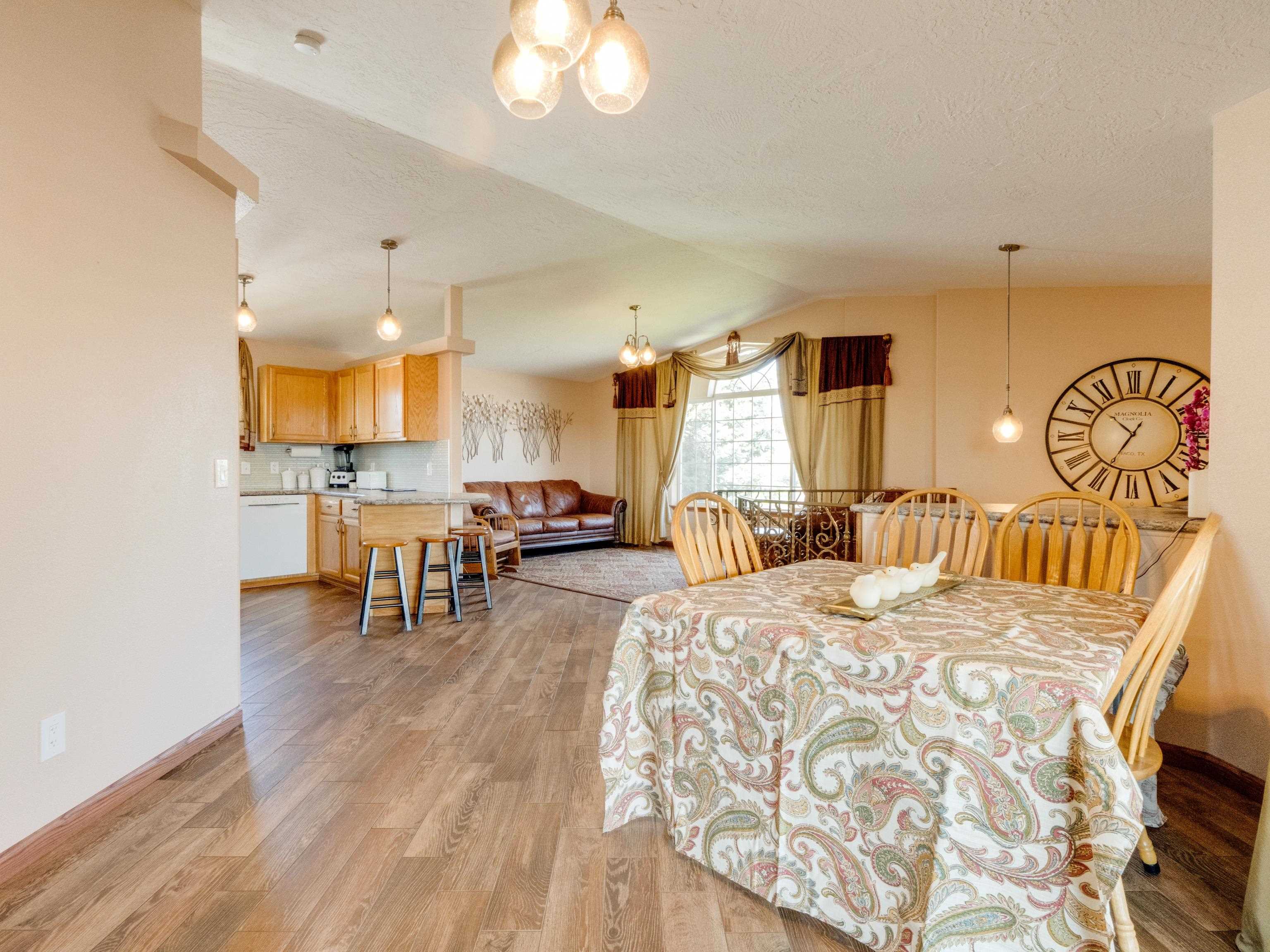730 E Kathy Lee Ave - Photo 8