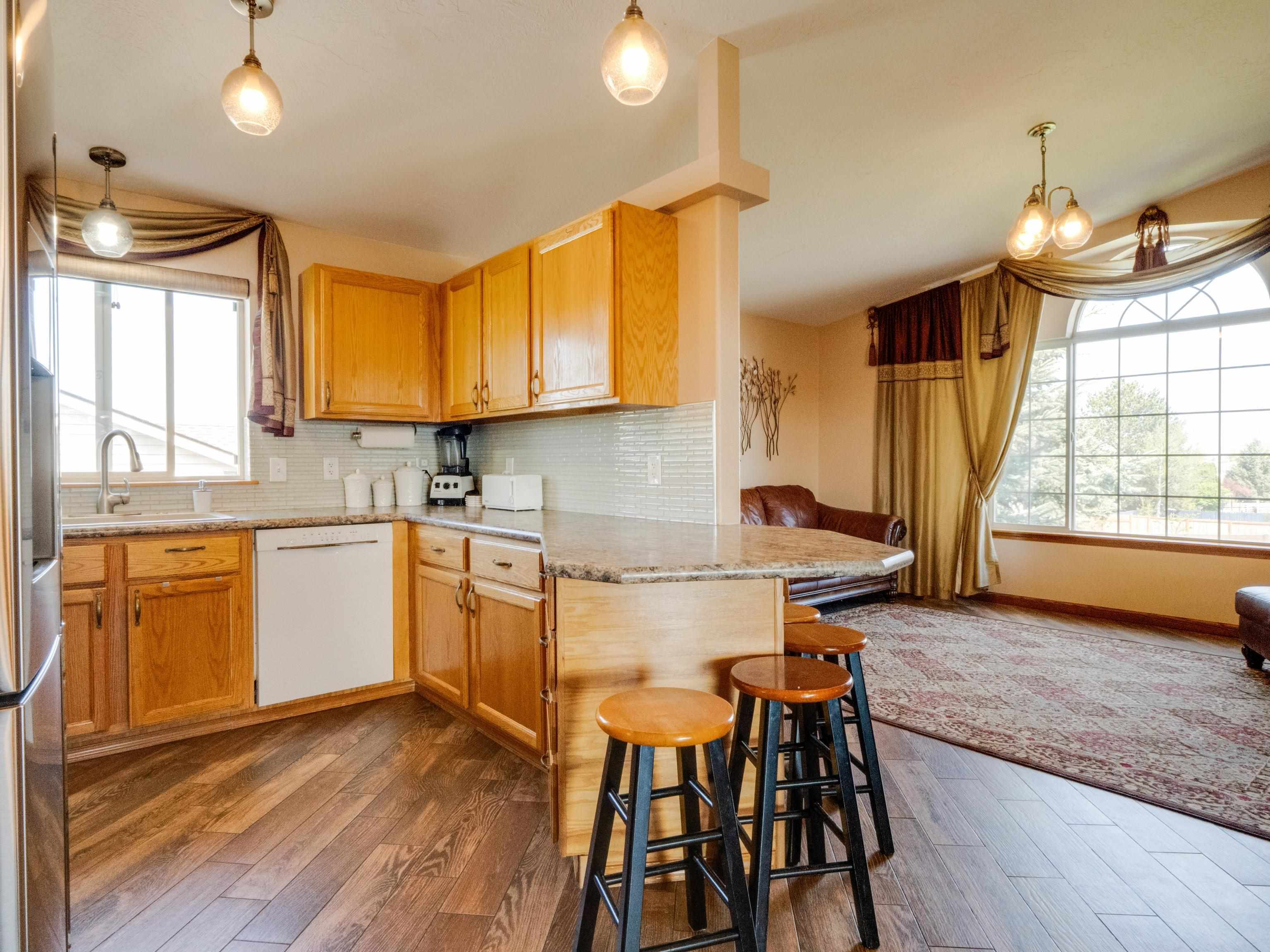 730 E Kathy Lee Ave - Photo 10