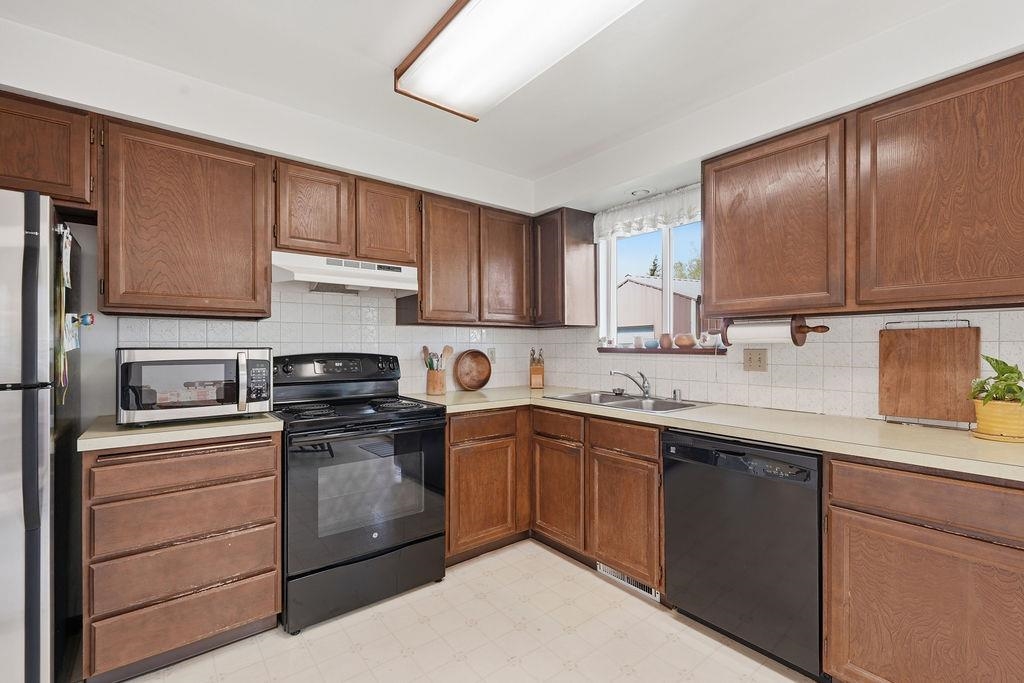 7621 N Dakota St - Photo 9