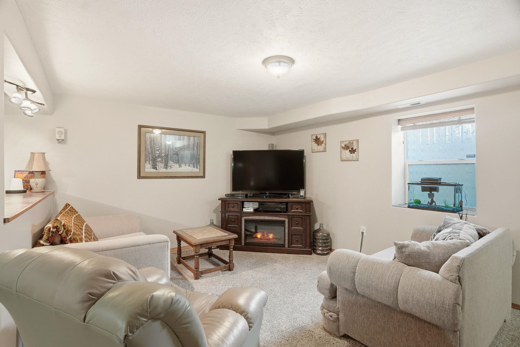 6211 N Blue Skies Ln - Photo 21