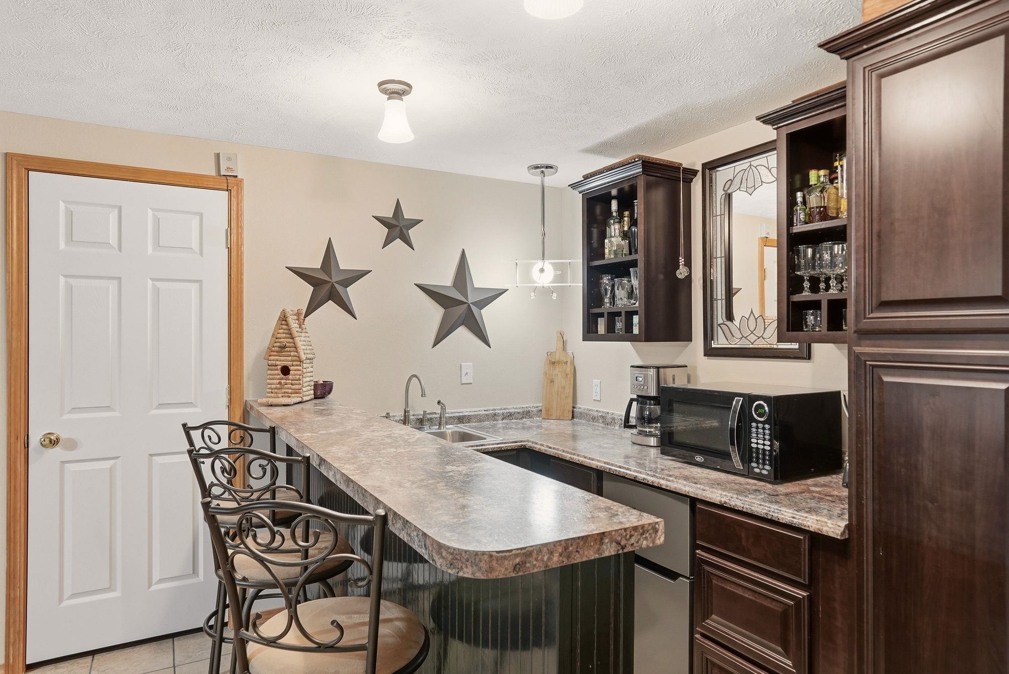 6211 N Blue Skies Ln - Photo 24