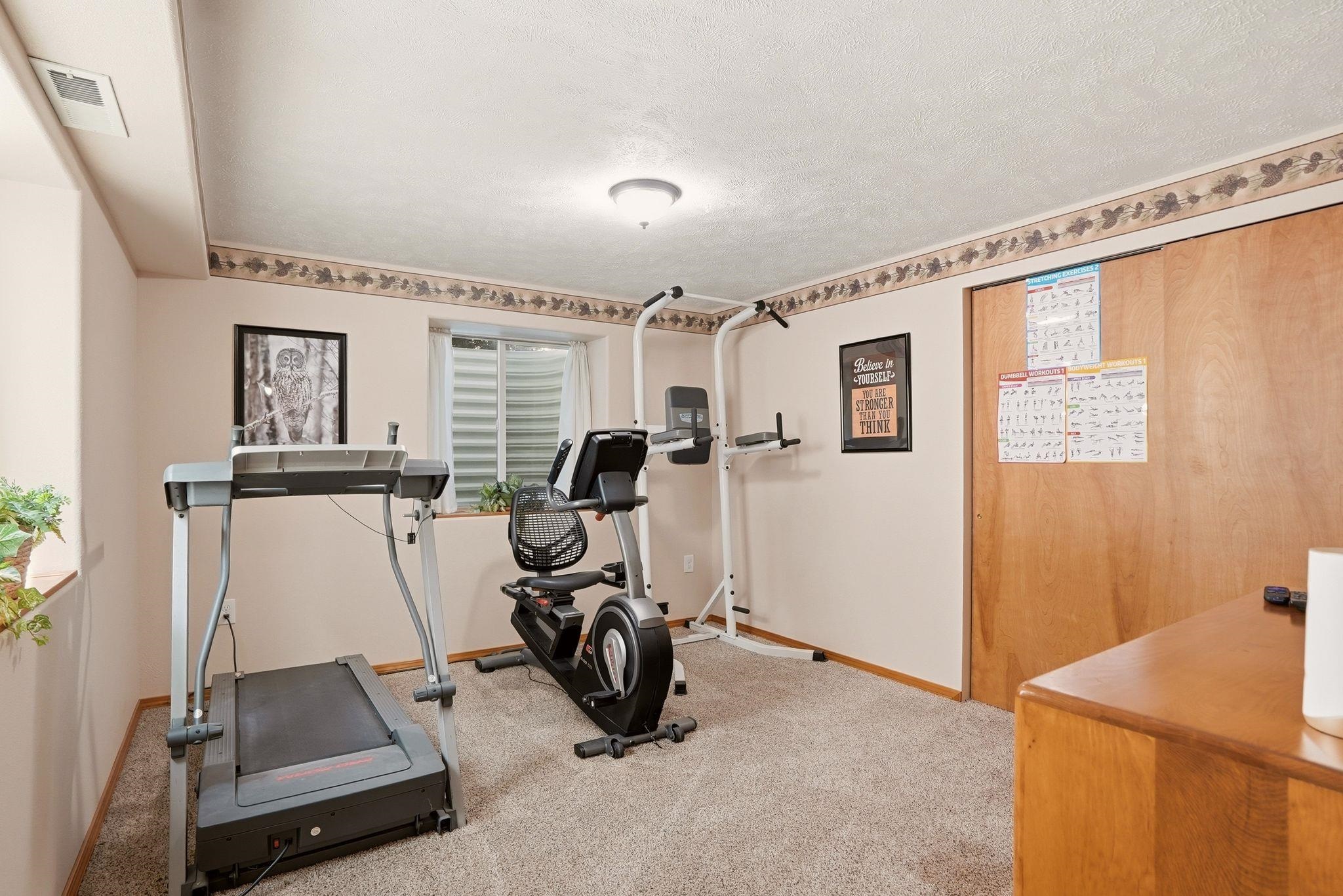 6211 N Blue Skies Ln - Photo 26