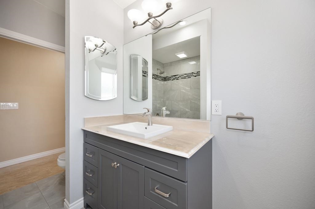 1221 7th St - Photo 12