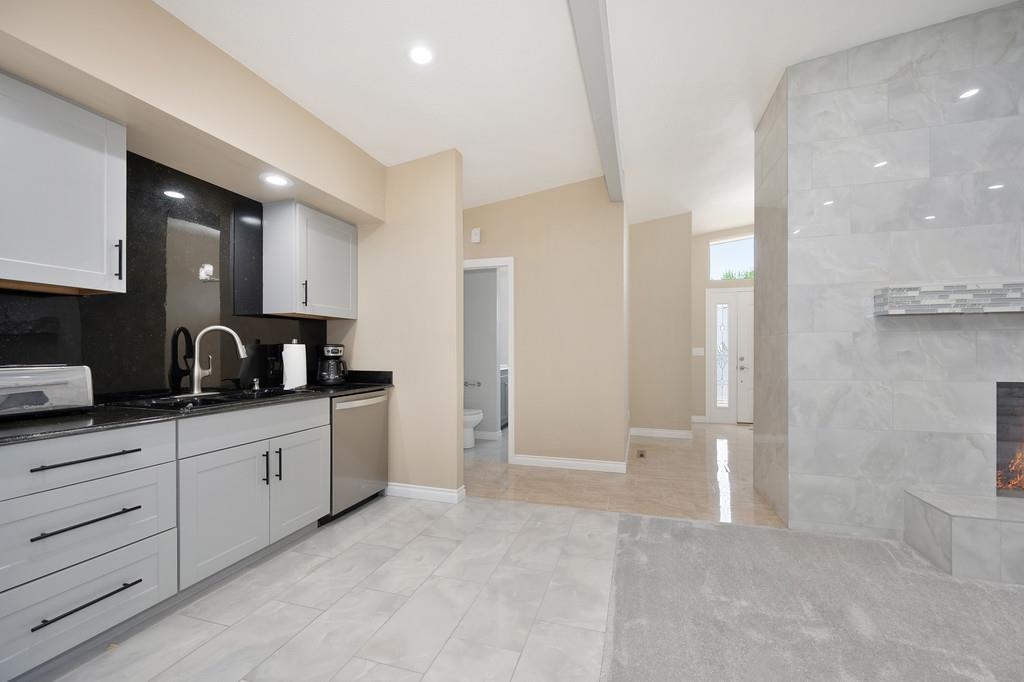 1221 7th St - Photo 15