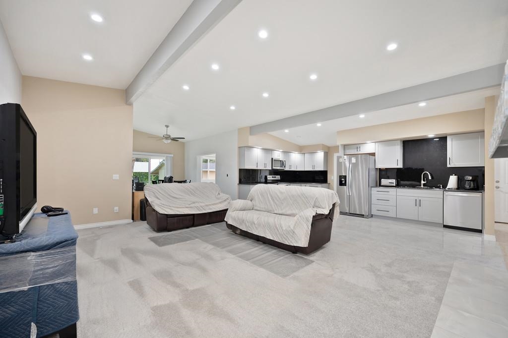 1221 7th St - Photo 17