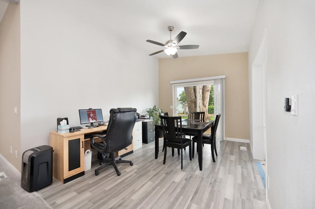 1221 7th St - Photo 24