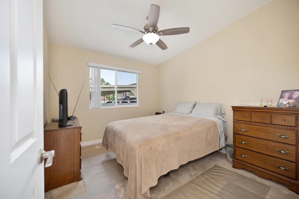 1221 7th St - Photo 30
