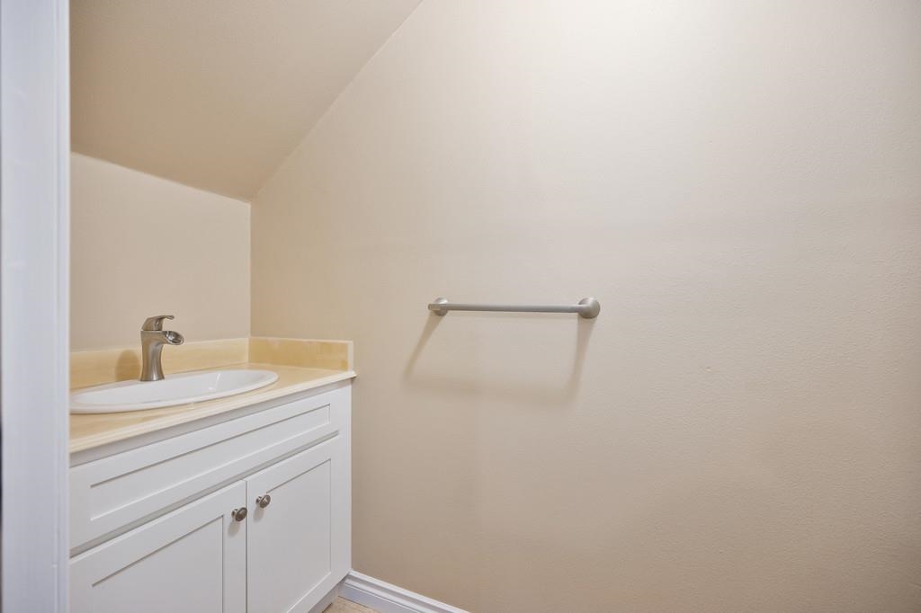 1221 7th St - Photo 34