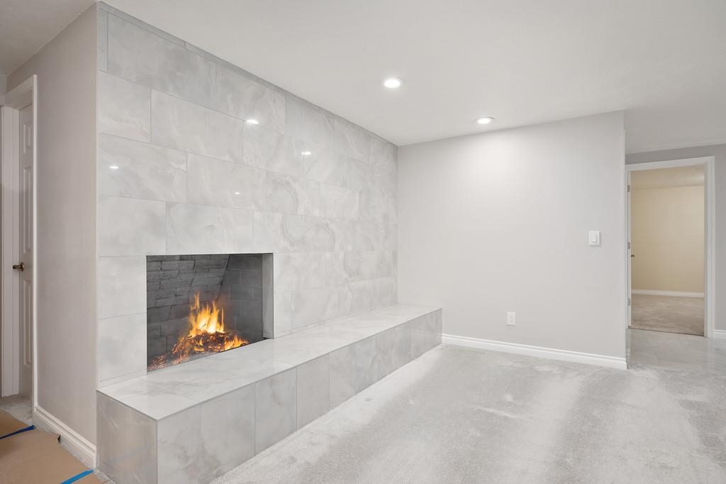 1221 7th St - Photo 44