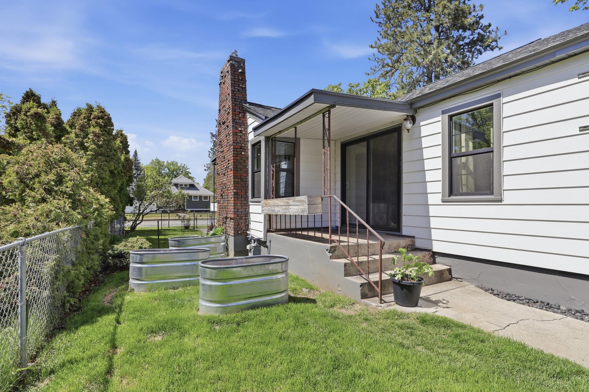 3917 S Grand Blvd - Photo 22