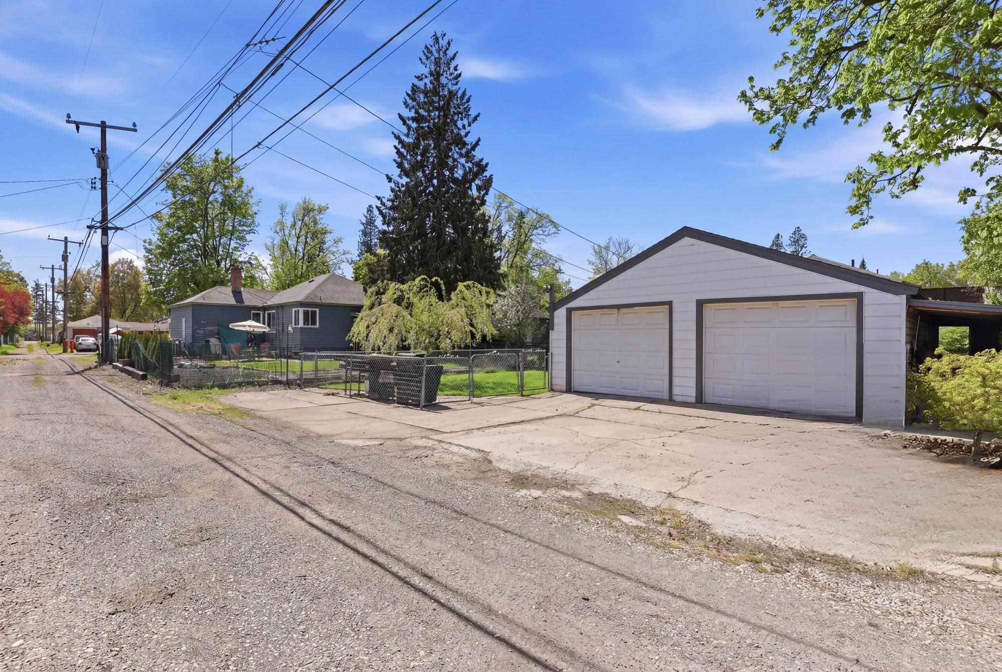 3917 S Grand Blvd - Photo 27