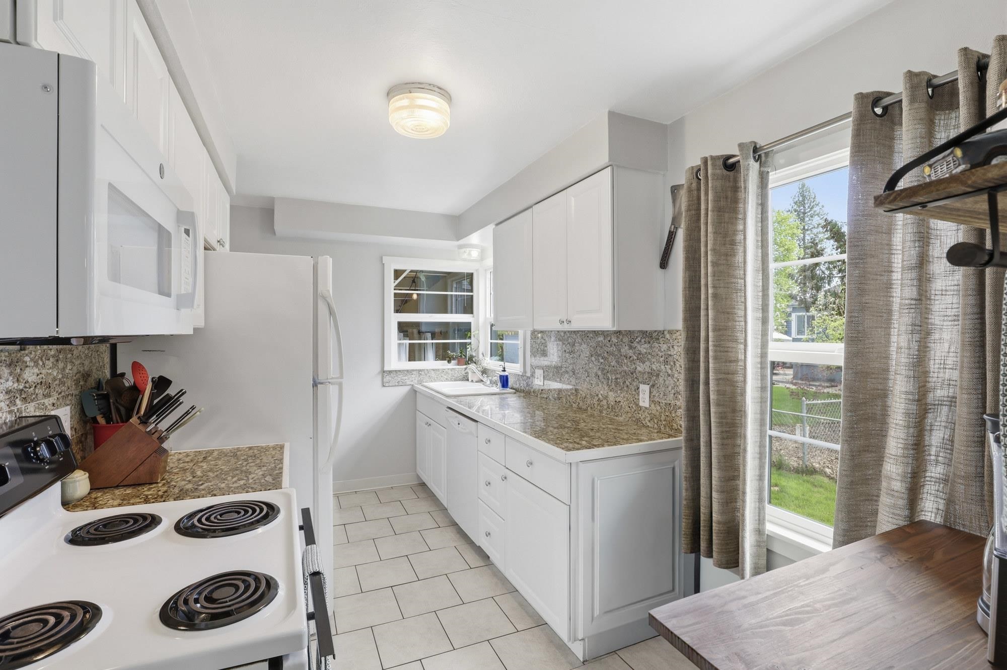 3917 S Grand Blvd - Photo 8