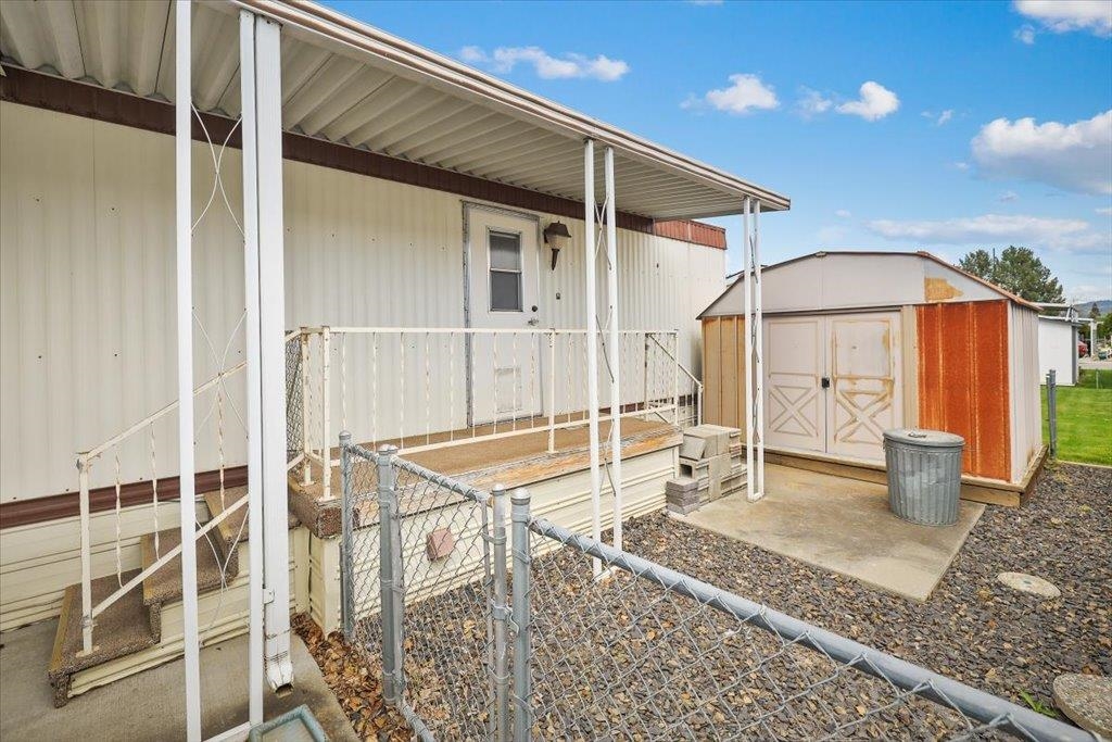 304 S Conklin Rd - Photo 16