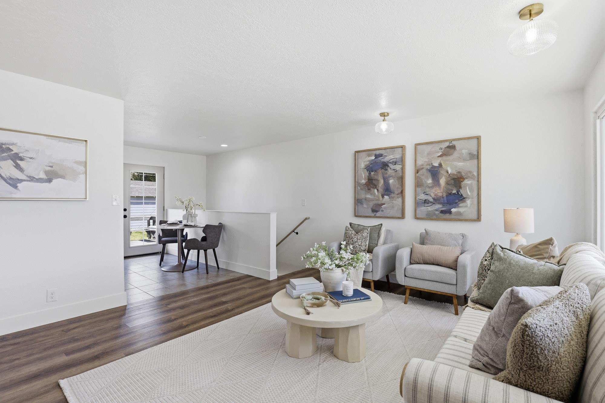 5828 N Birch Pl - Photo 2