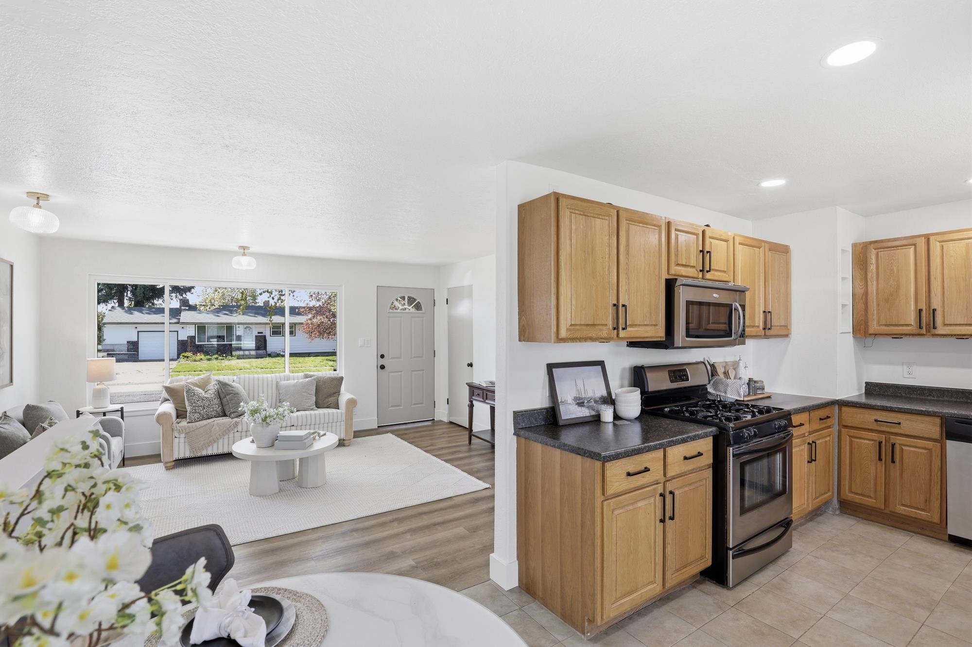 5828 N Birch Pl - Photo 7