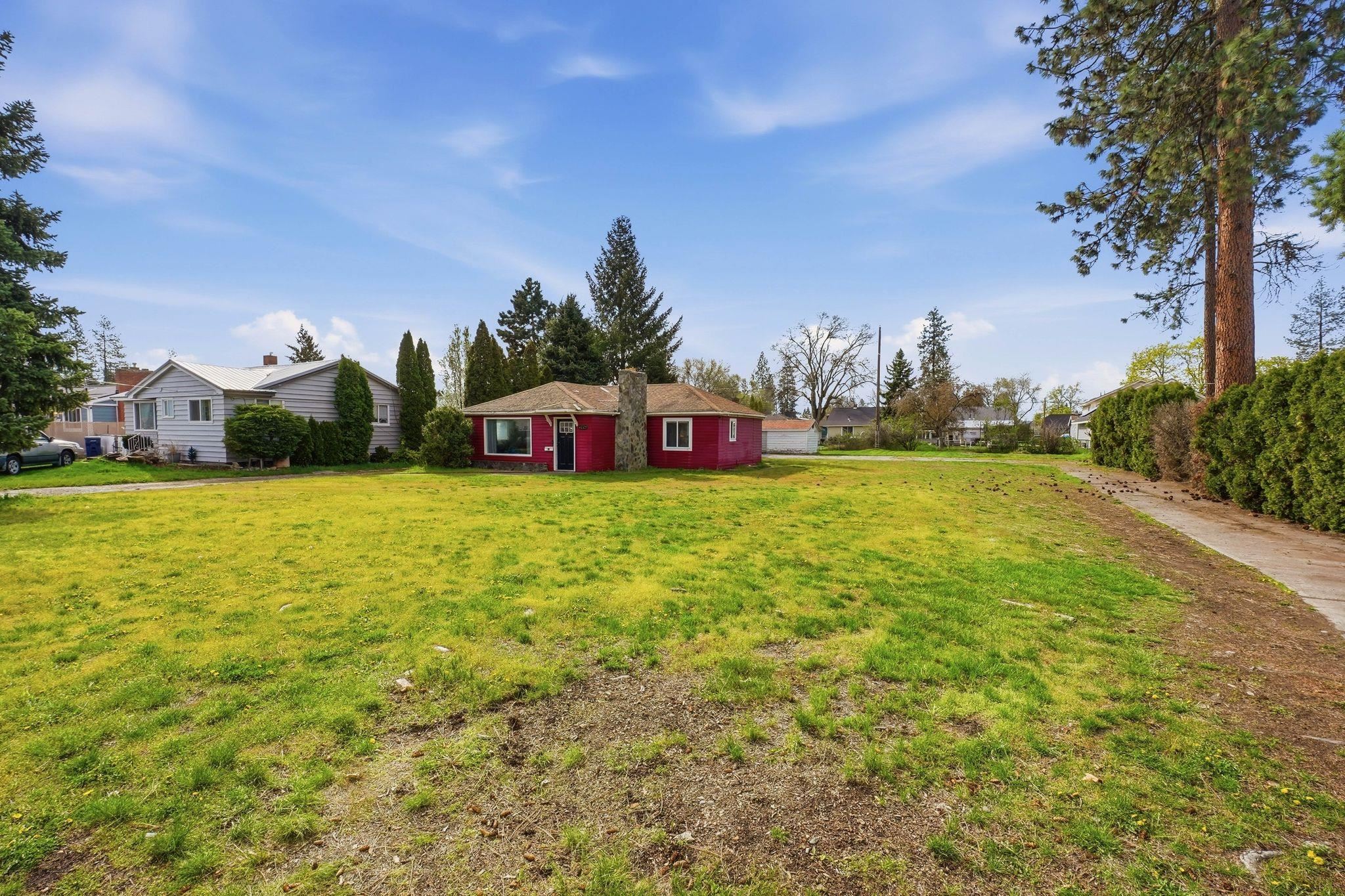 4025 W Everett Ave - Photo 3