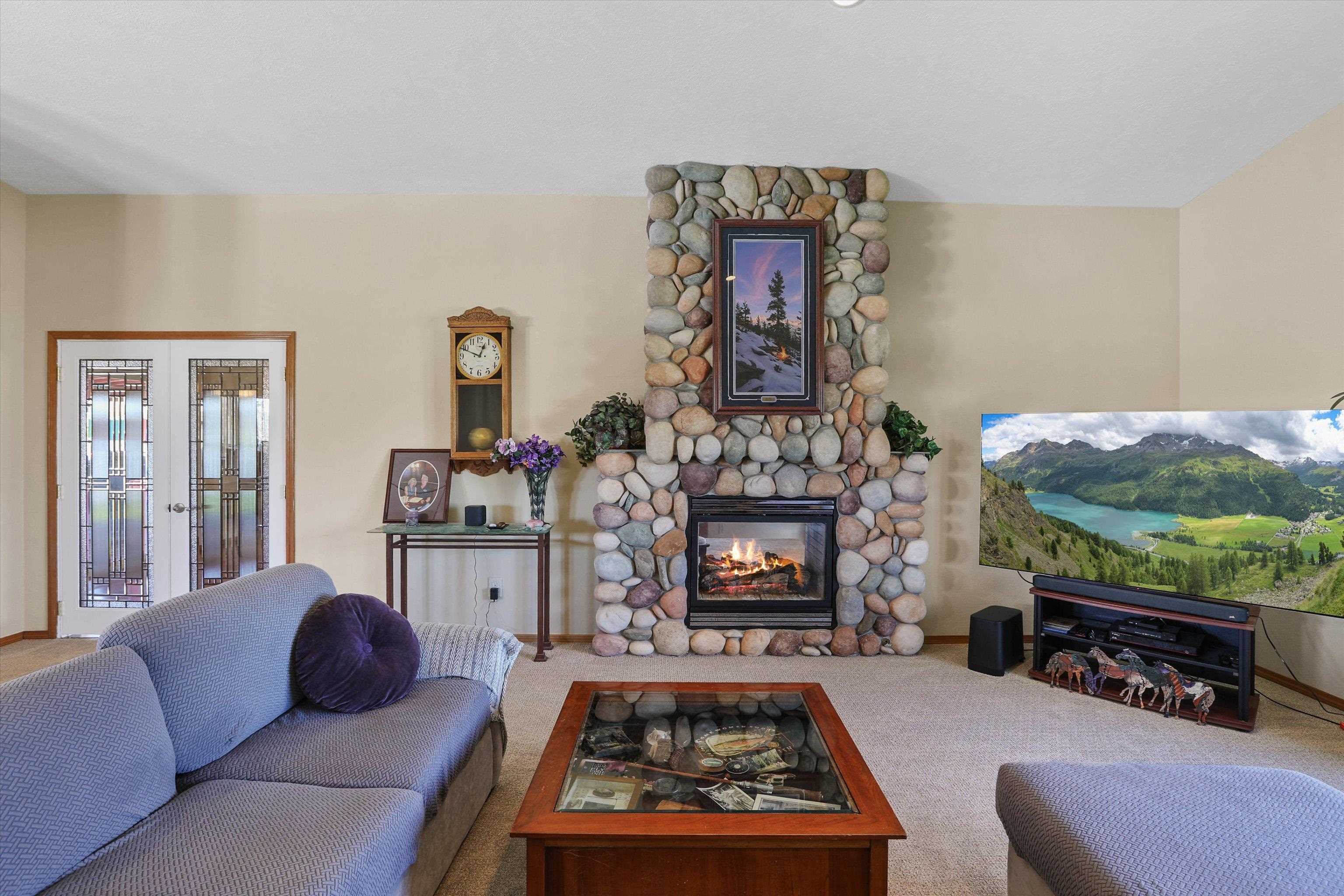 6412 N JENSEN Rd - Photo 9